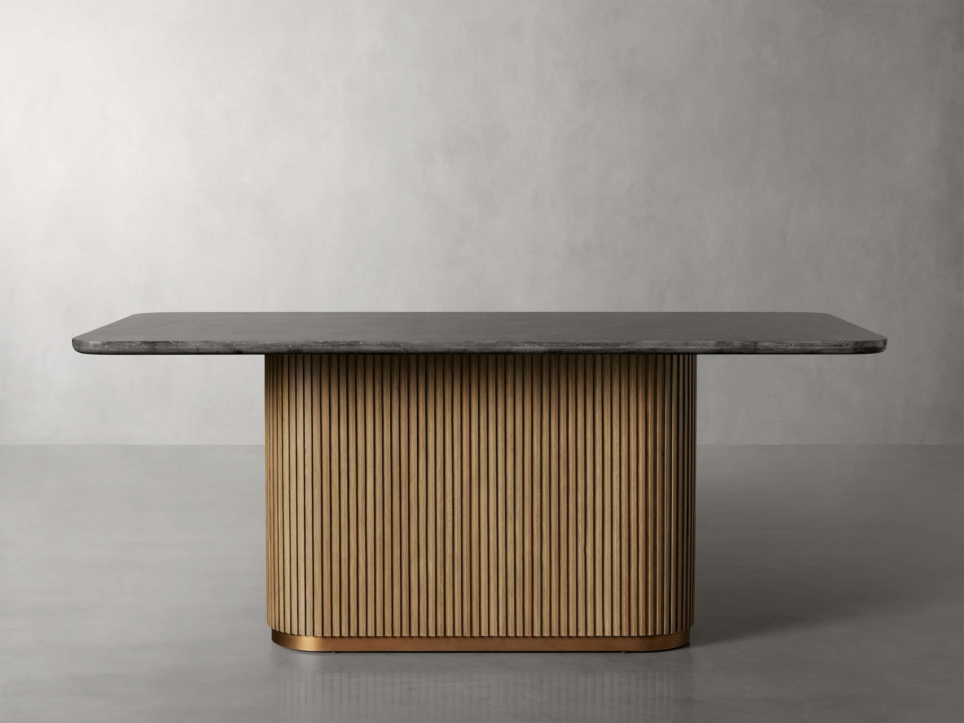 Finn Dining Table