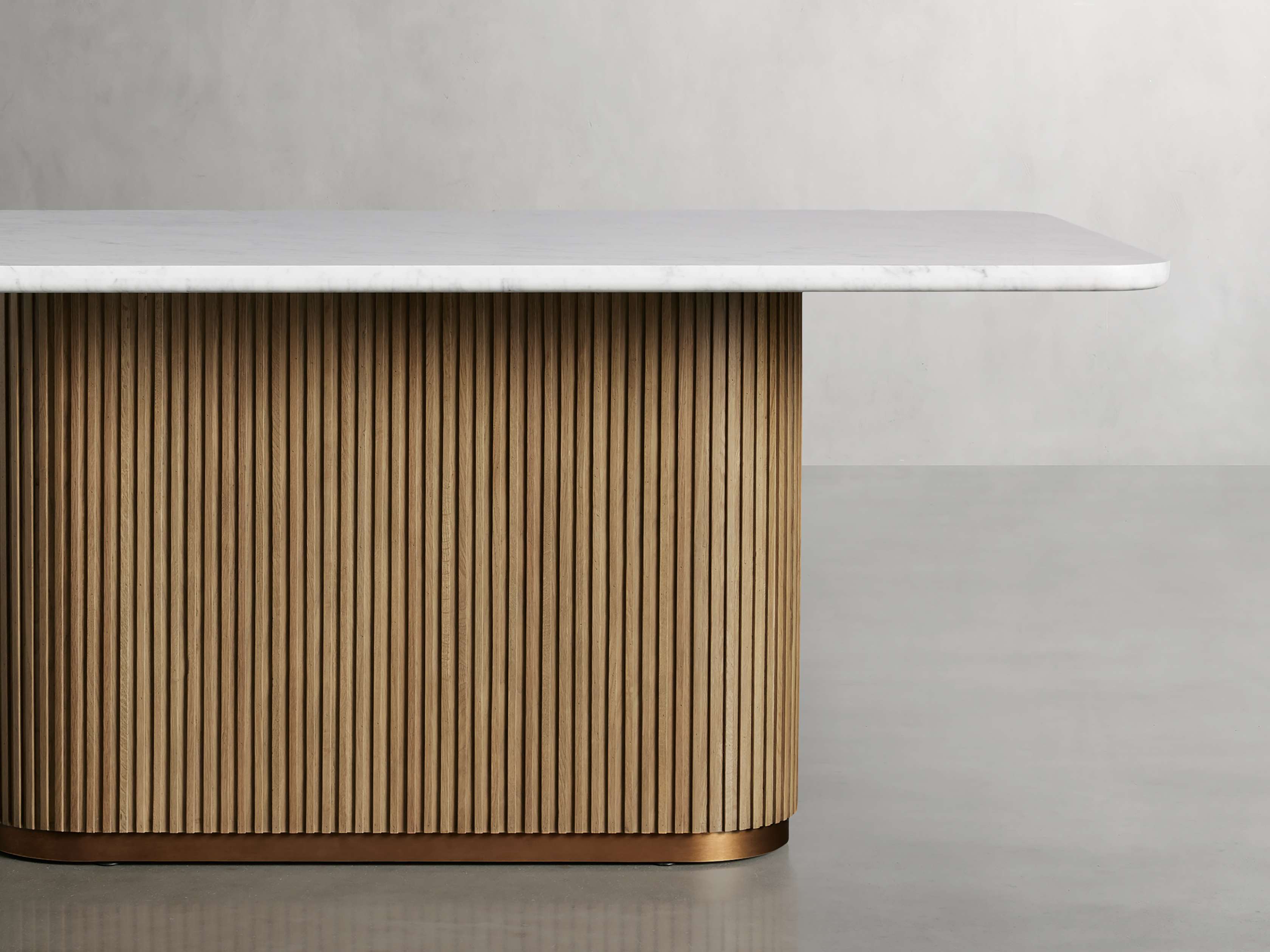 Finn Dining Table