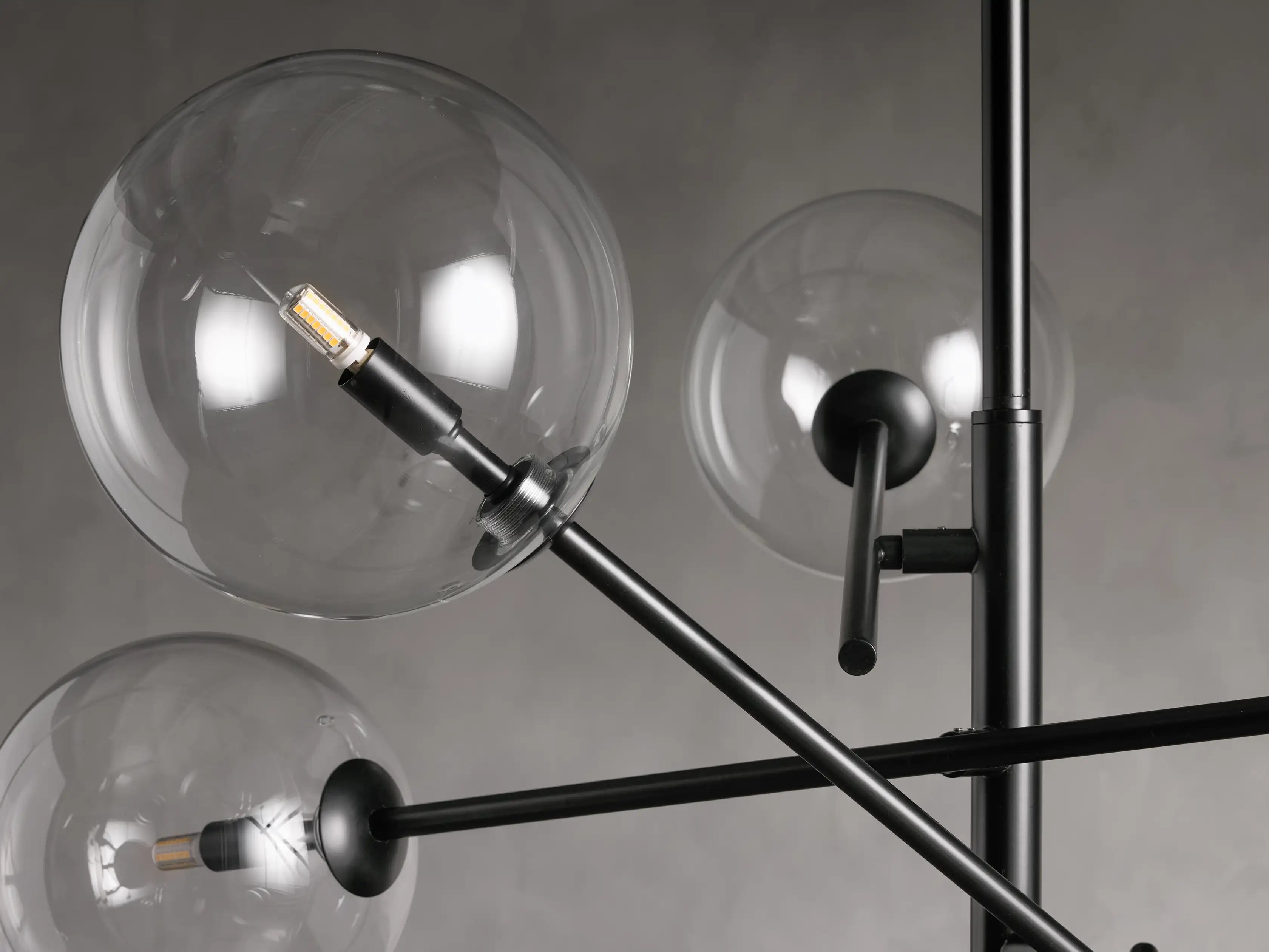 Roscoe Chandelier