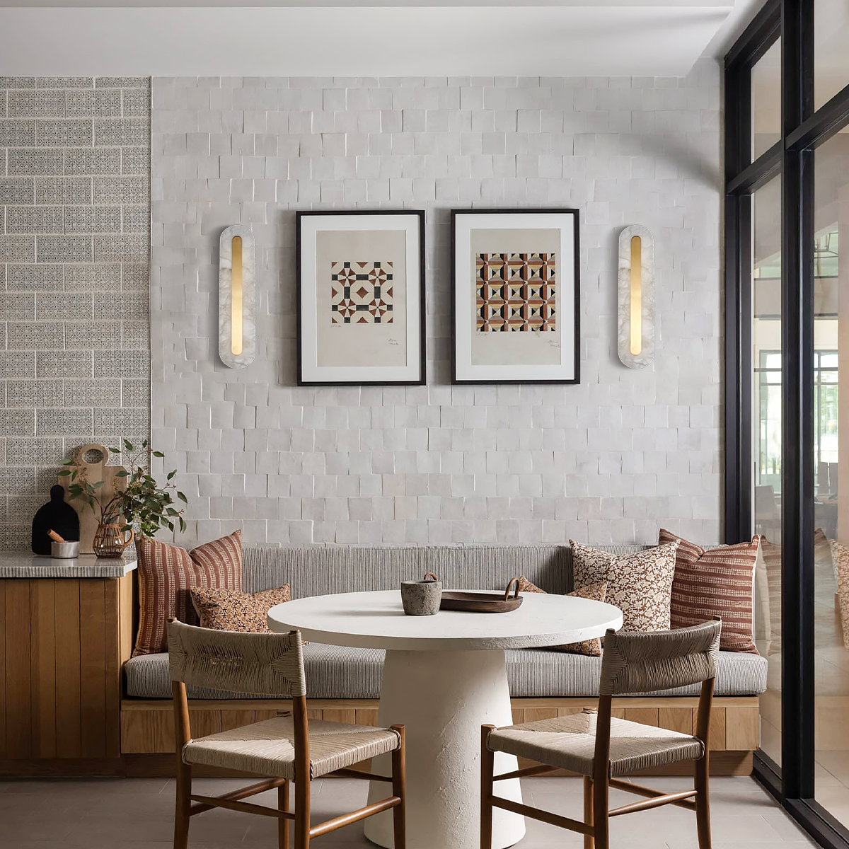 Alabaster Rounded Wall Sconce - Alabaster, Alabaster Wall Lamp-1-Luxehomezone