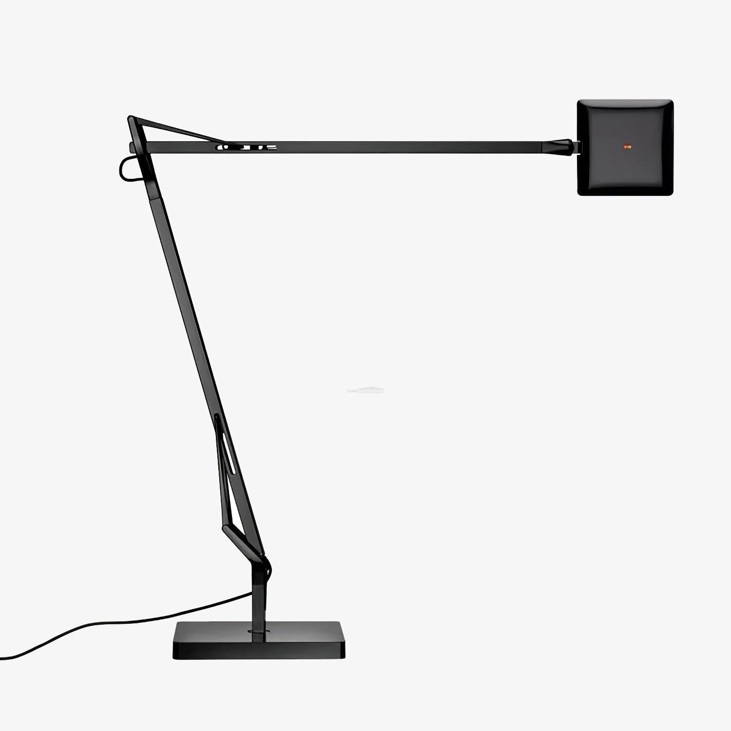 Edge Table Lamp Φ 17.3″ - Flexible-1-Luxehomezone