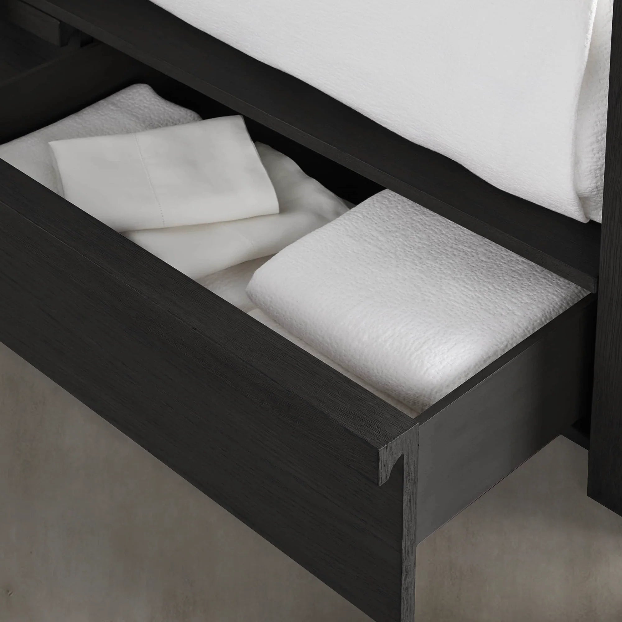 Bood Canopy Storage Bed