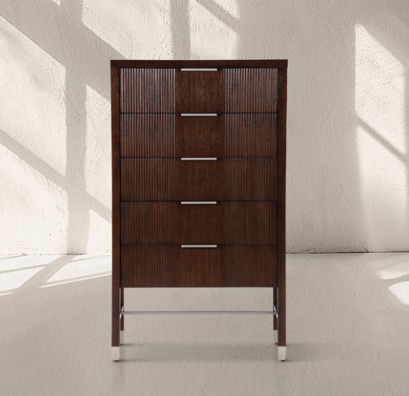 Vurmo Tall Chest
