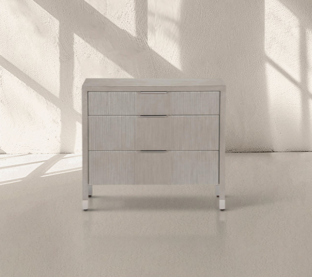 Vurmo Three-Drawer Chest