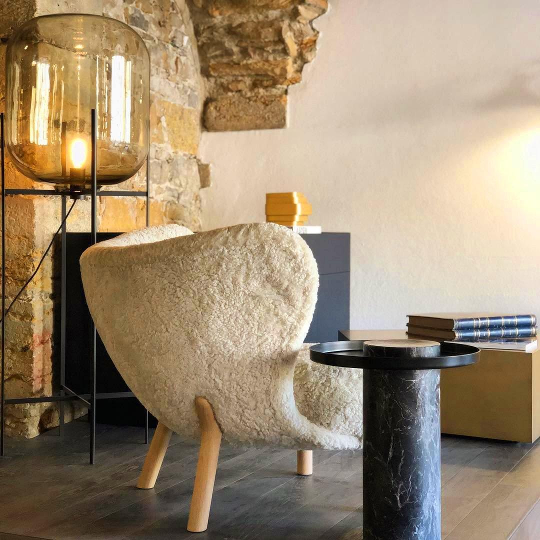 Oda Floor lamp ∅ 18.9″ - Luxehomezone