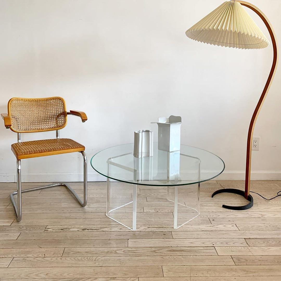 Caprany Floor Lamp - Drapery-1-Luxehomezone