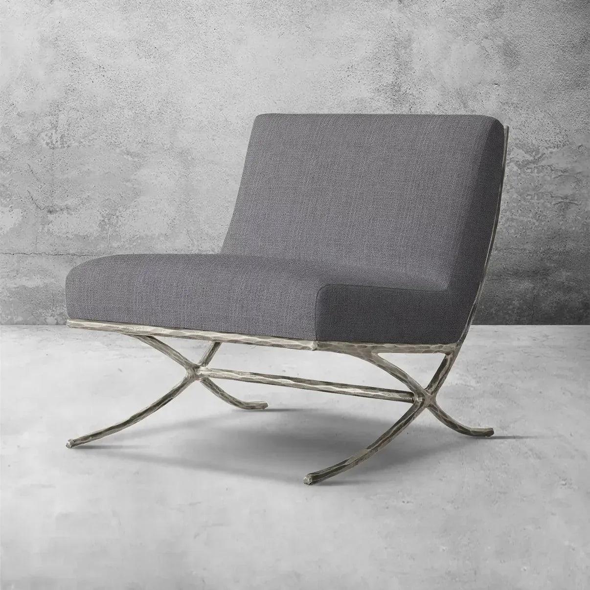 Thaddeus X-base Leather Slipper Chair