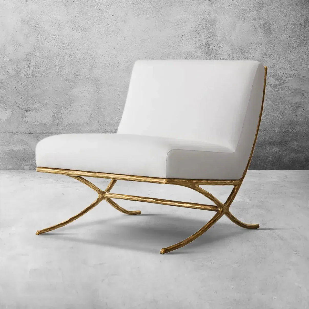 Thaddeus X-base Leather Slipper Chair