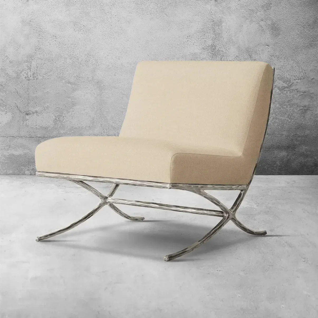 Thaddeus X-base Leather Slipper Chair