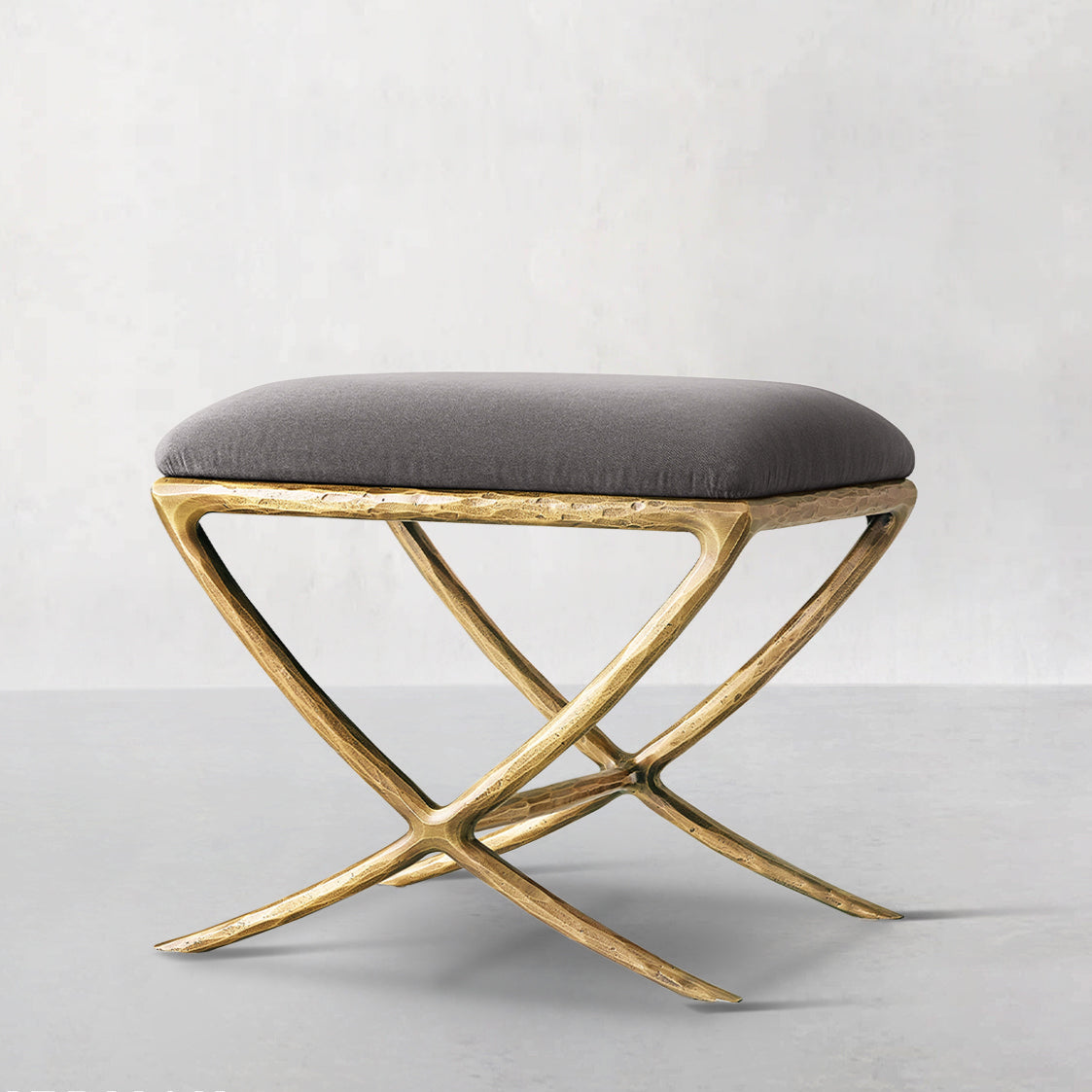Thaddeus X-base Stool