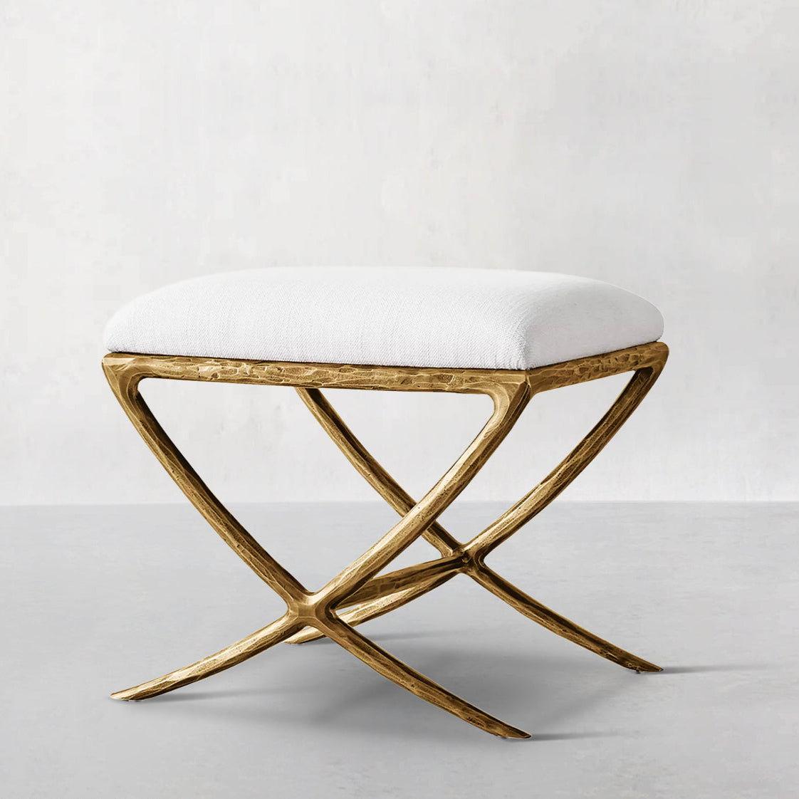 Thaddeus X-base Stool