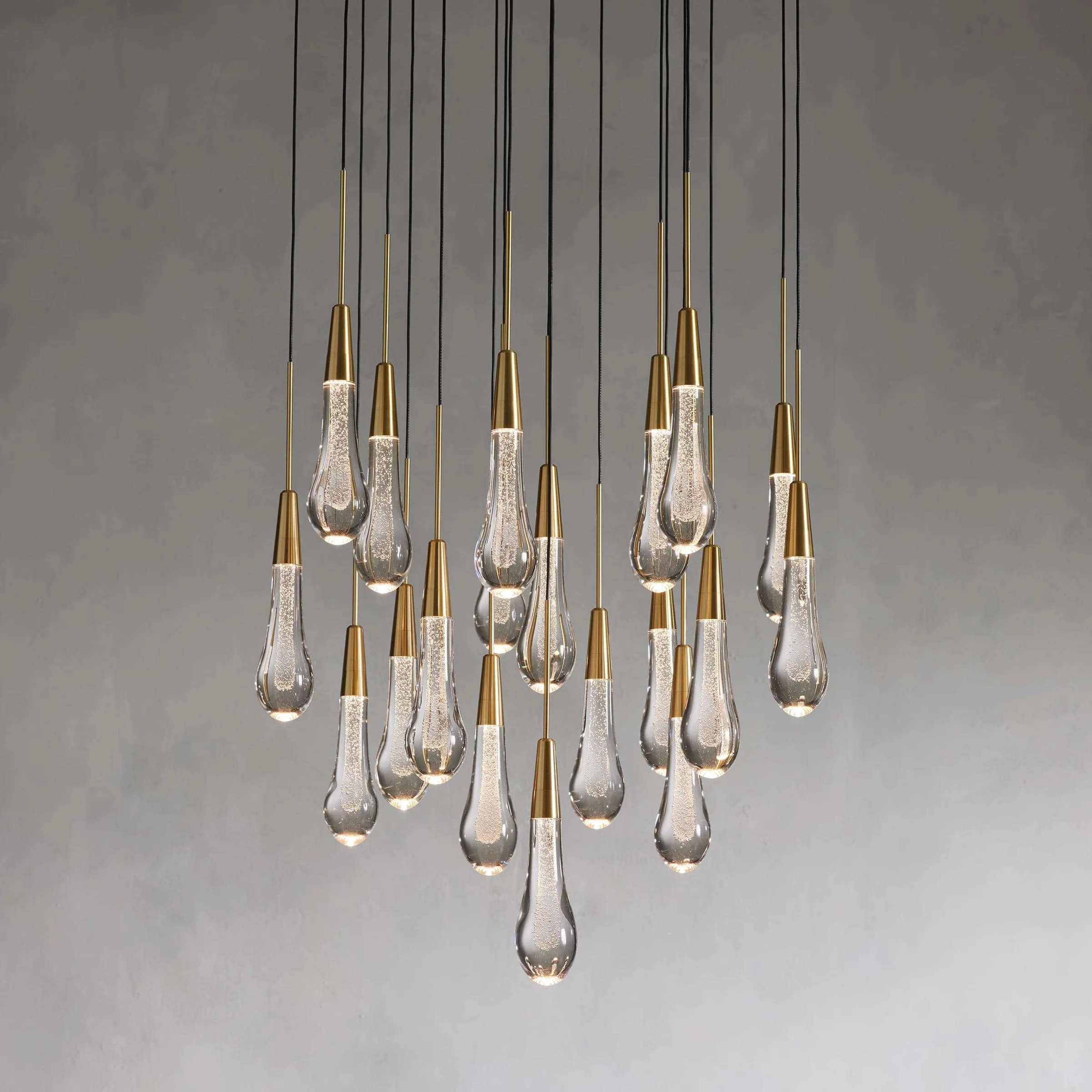 Solitaire Round Chandelier 17"W 24"W 36“W - - Chandeliers1-Luxehomezone