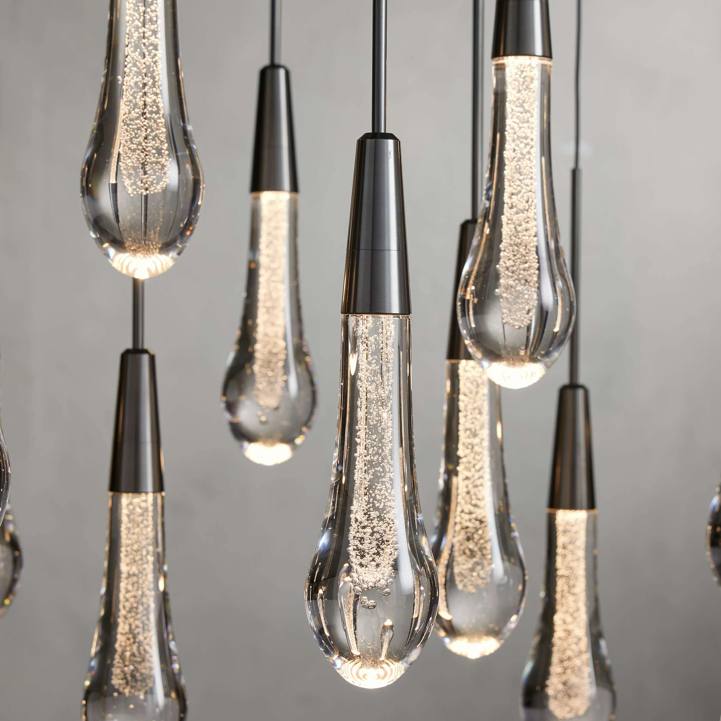 Solitaire Round Chandelier 17"W 24"W 36“W - - Chandeliers1-Luxehomezone