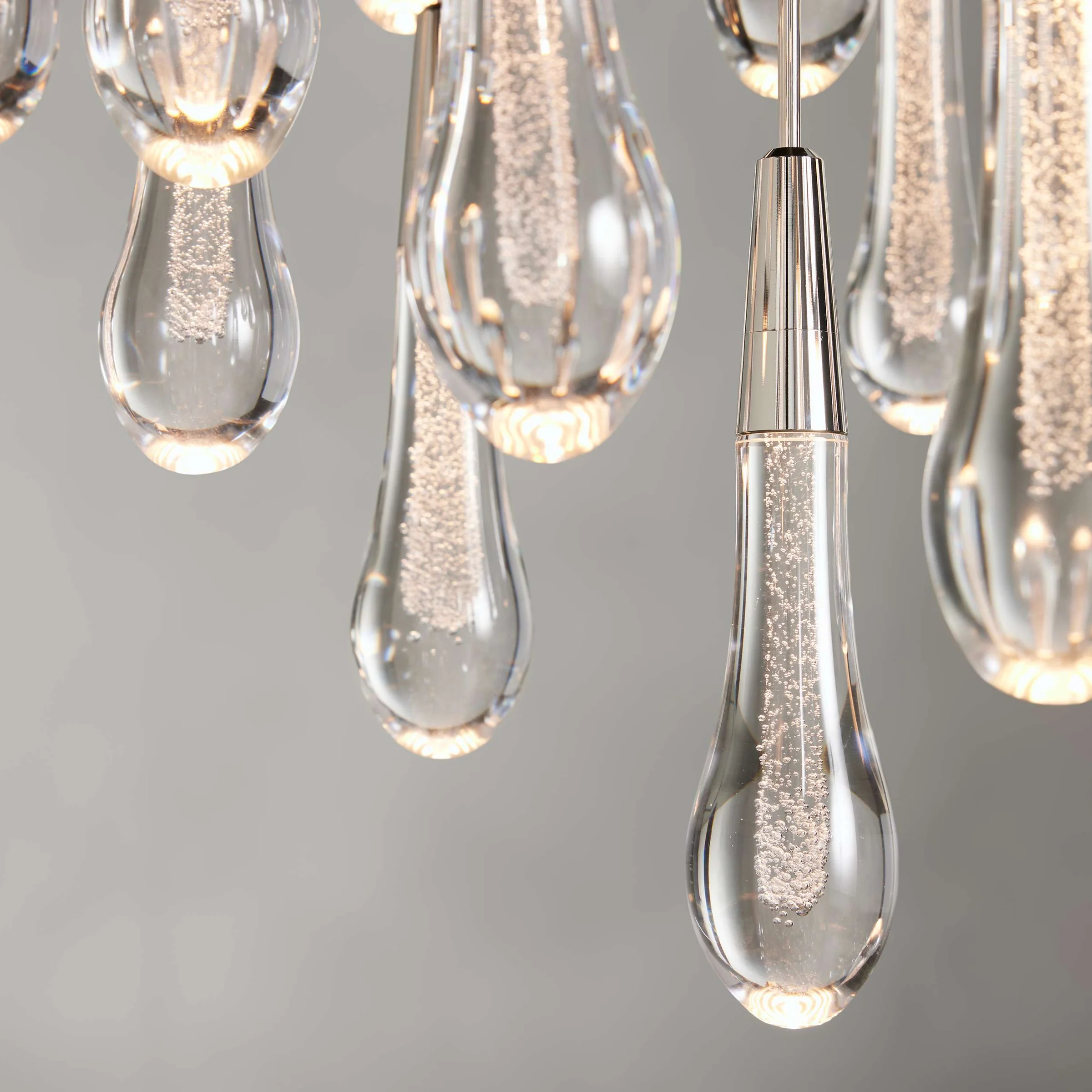 Solitaire Round Chandelier 17"W 24"W 36“W - - Chandeliers1-Luxehomezone