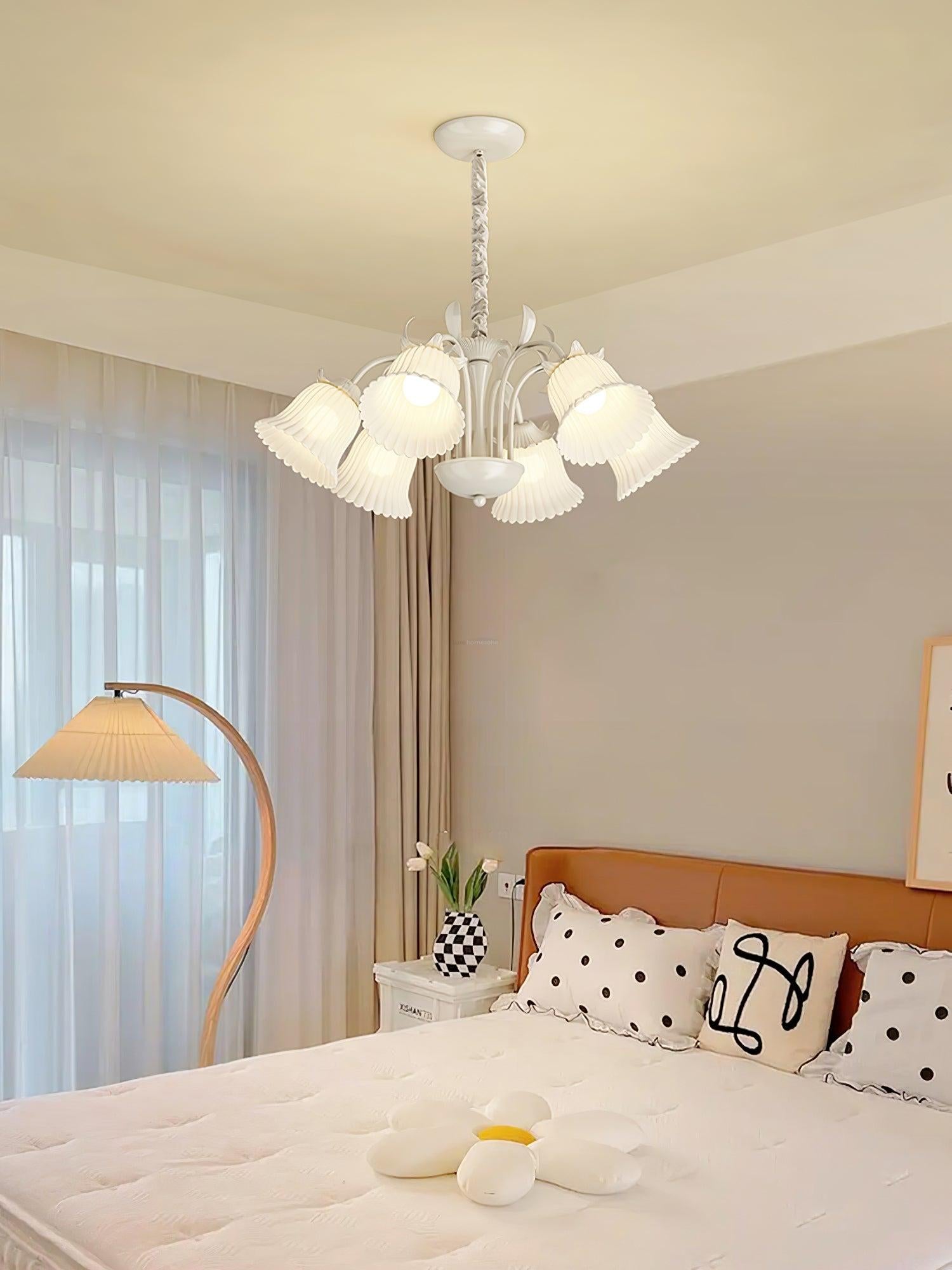 Petunia Chandelier with 6/8 heads - -1-Luxehomezone
