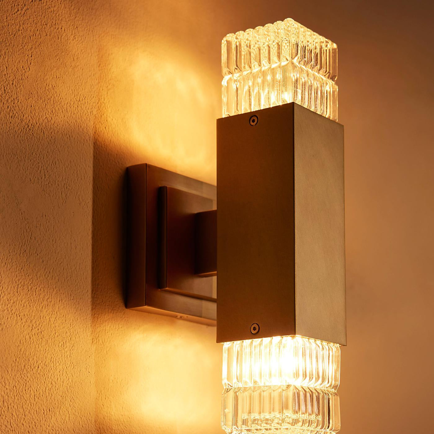 Kennedy Short Wall Light
