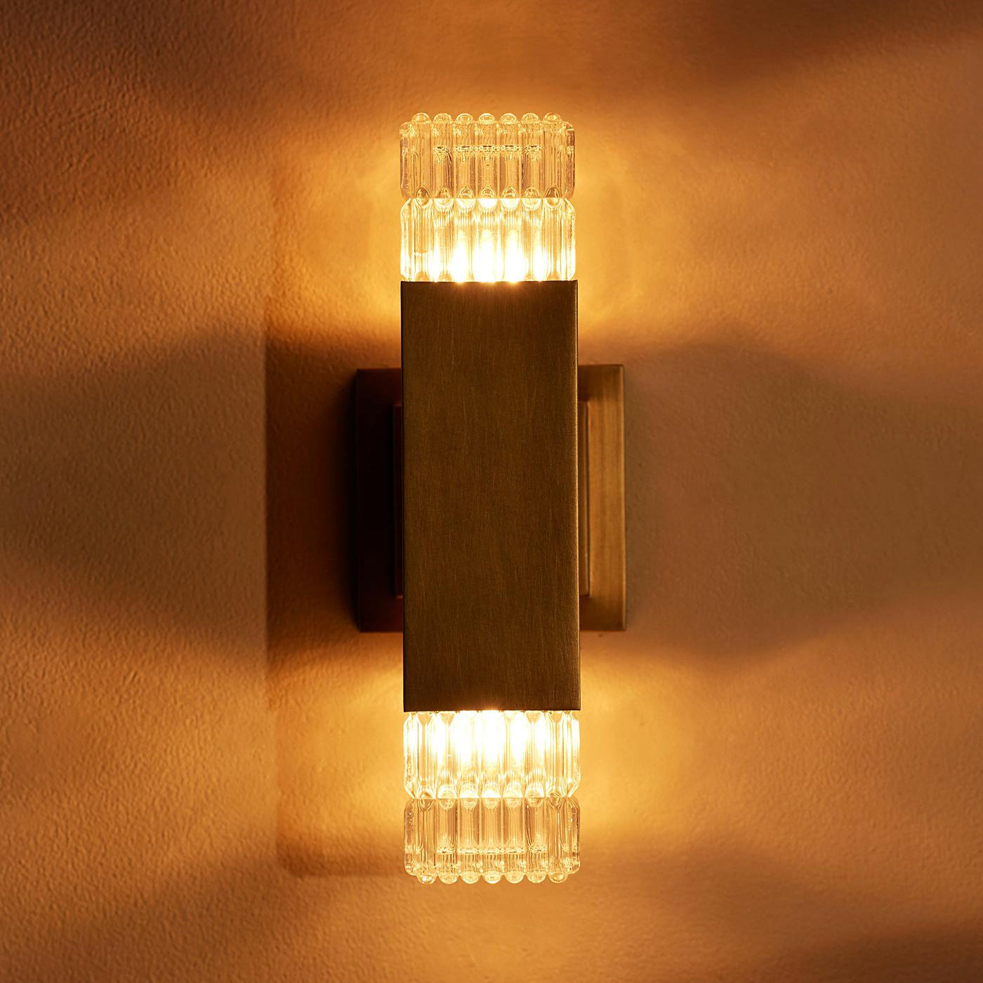 Kennedy Short Wall Light