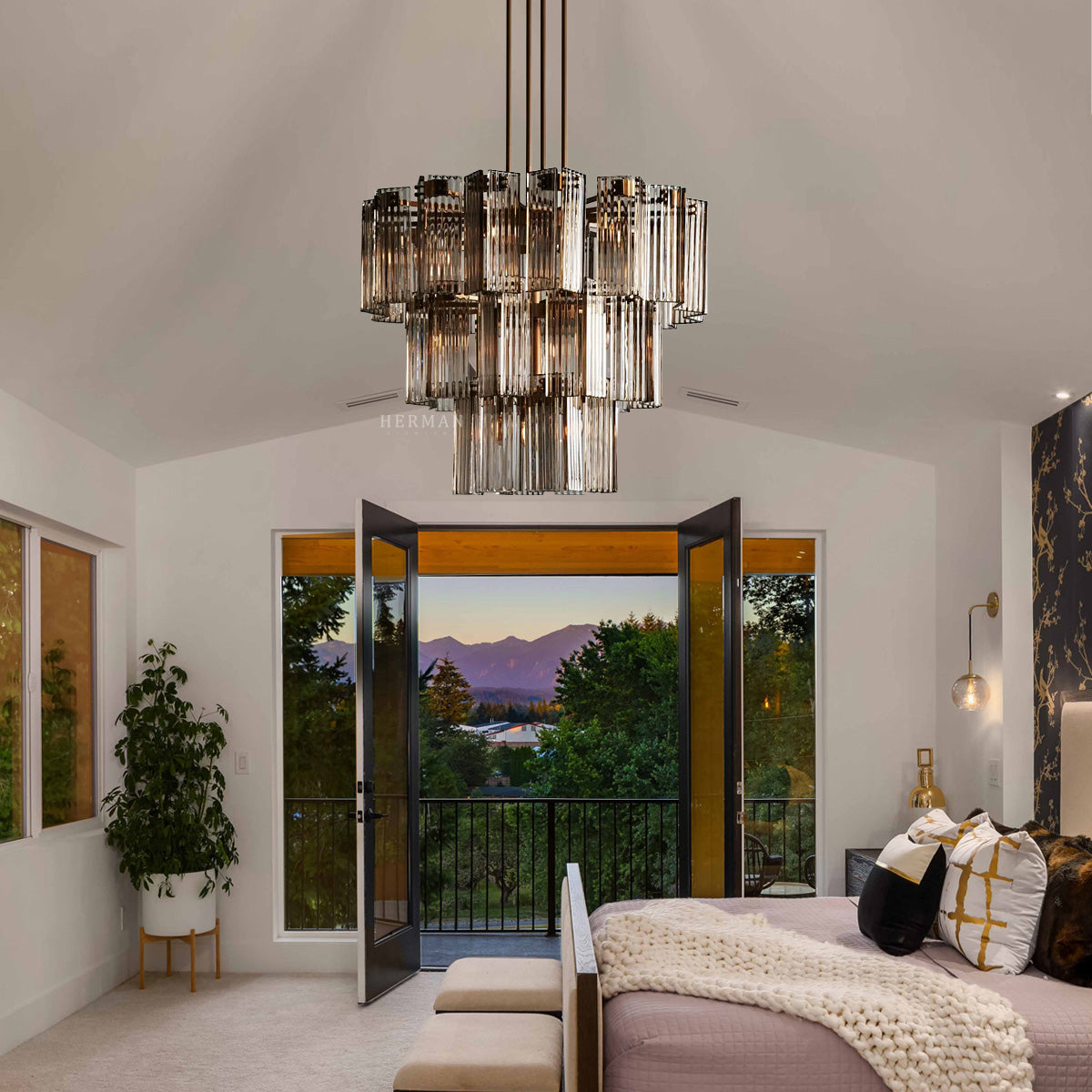 Delsie Round Chandelier 38"