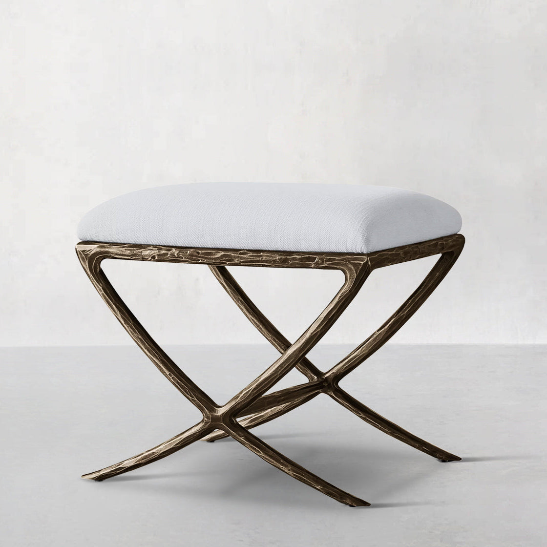 Thaddeus X-base Stool