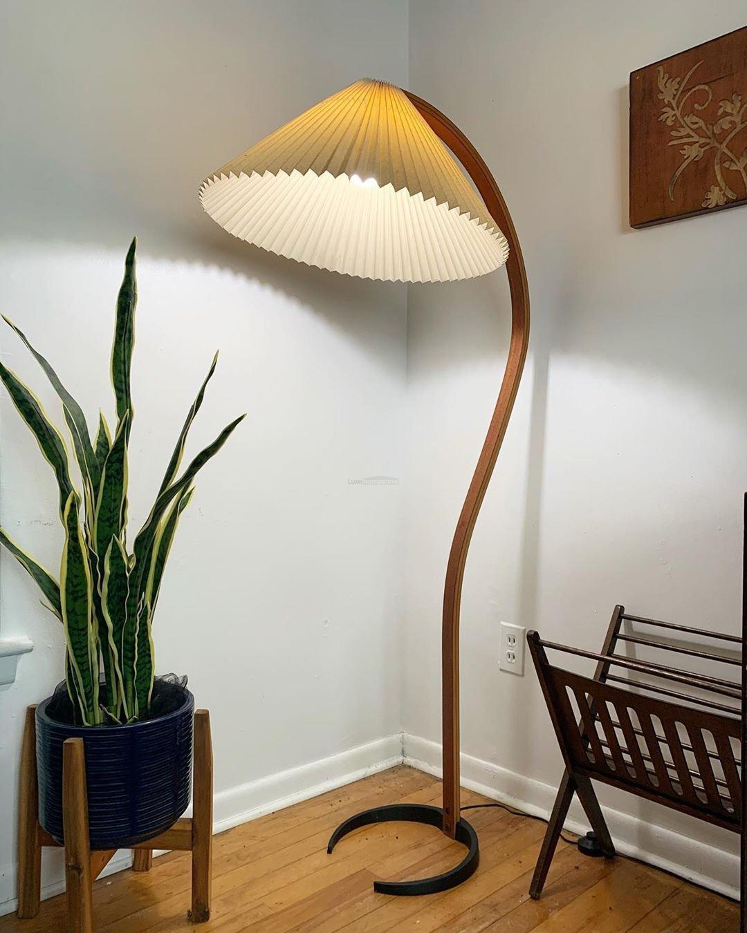 Caprany Floor Lamp - Drapery-1-Luxehomezone