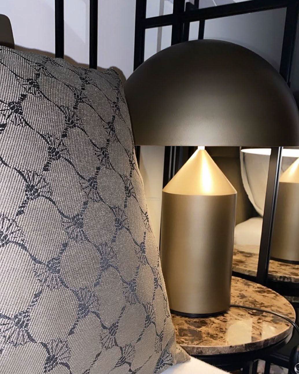 Atollo Metal Table Lamp ∅ 9.8″ - Luxehomezone