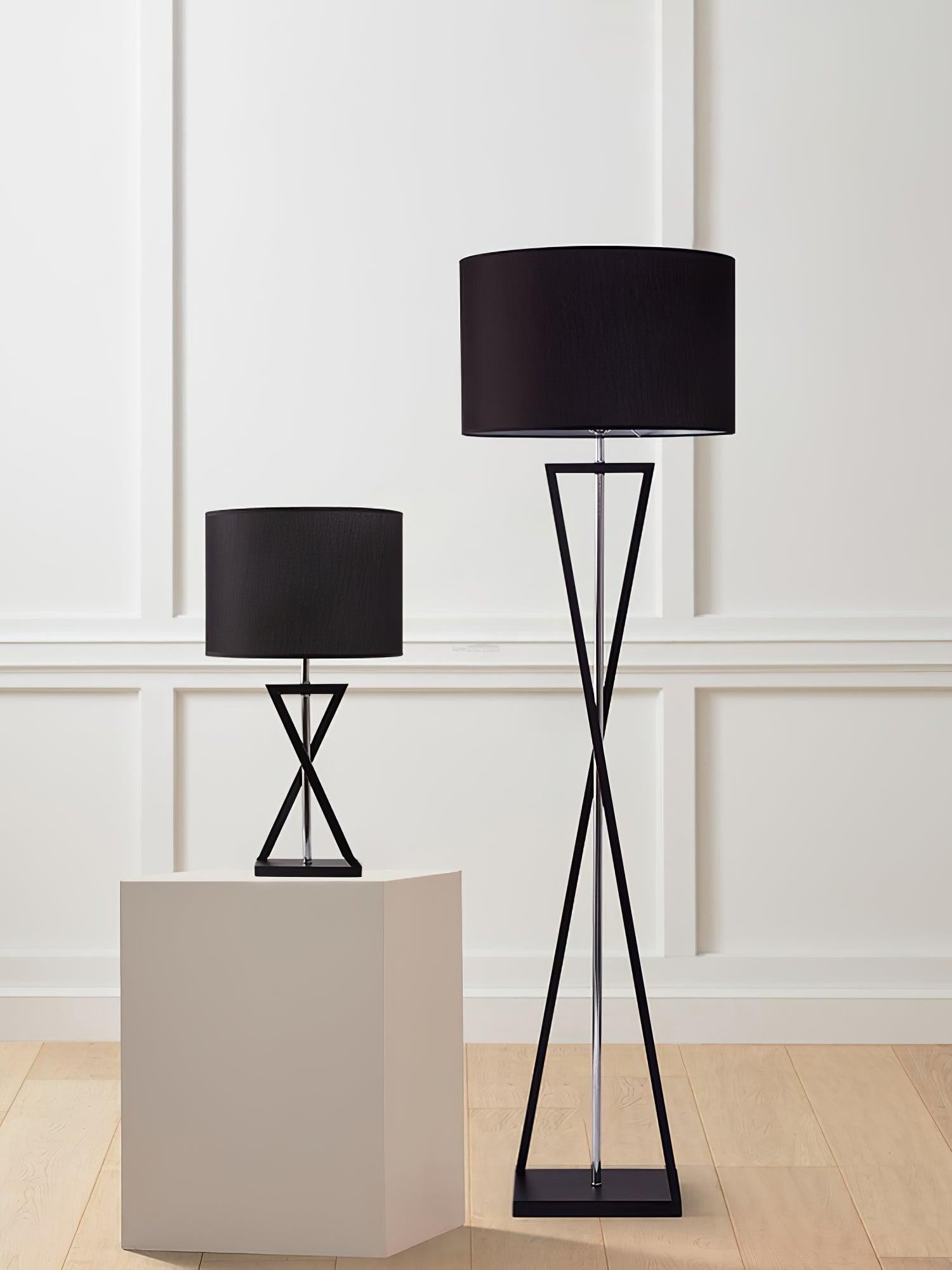 Kaden Black Floor Lamp ∅ 20.1″ - Geometry-1-Luxehomezone