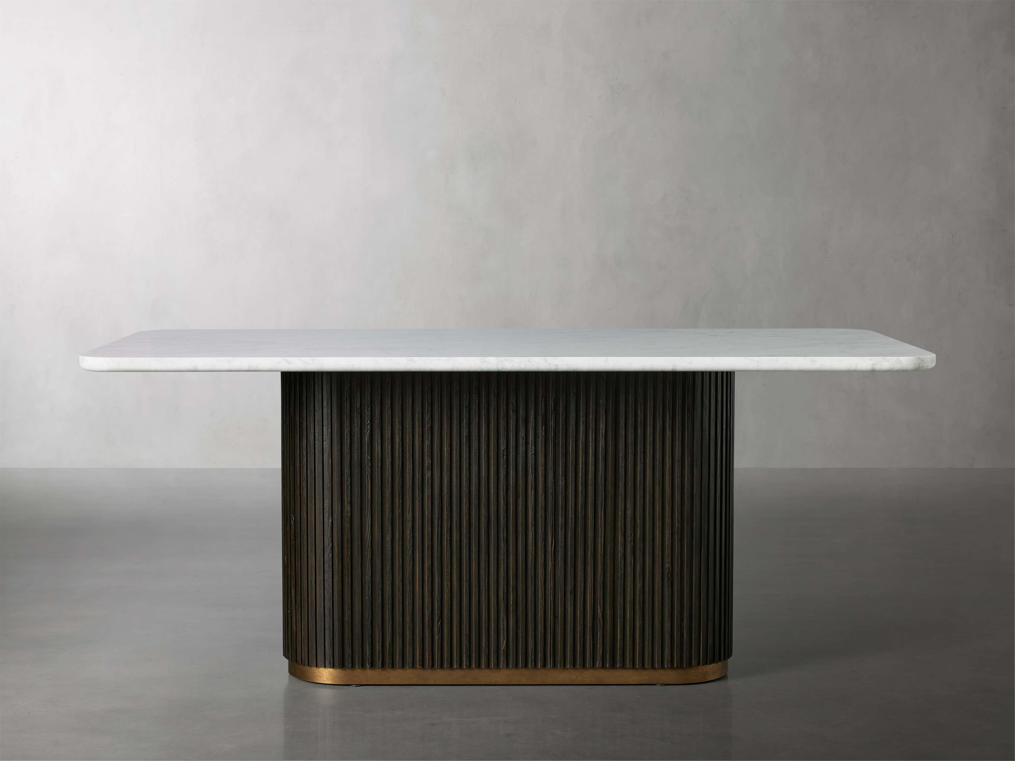 Finn Dining Table