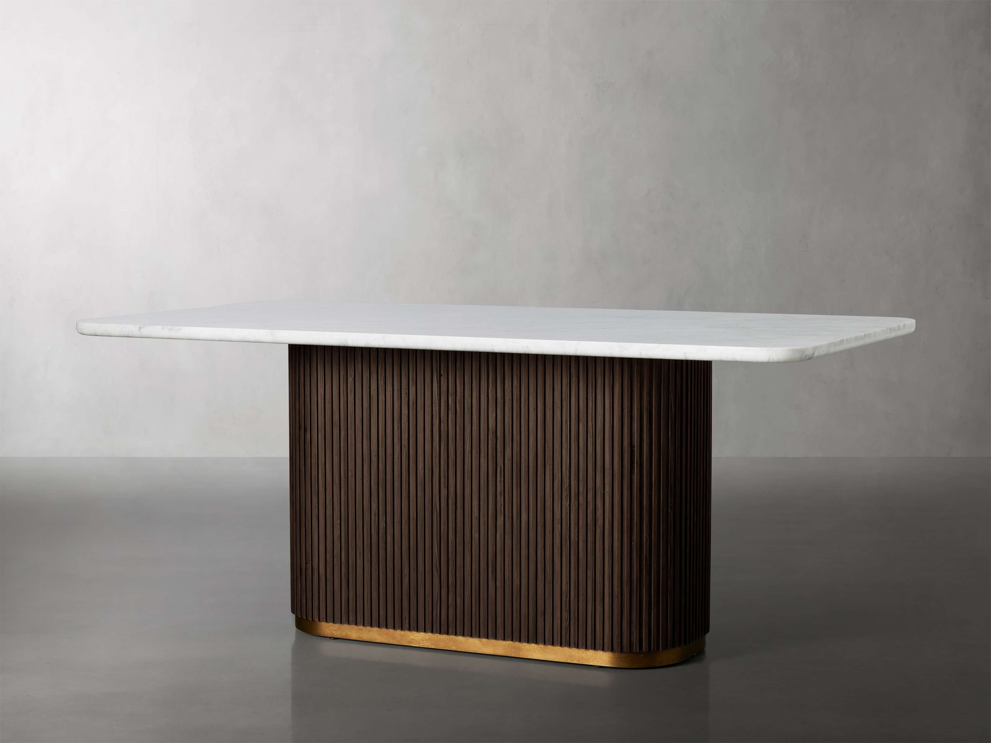 Finn Dining Table