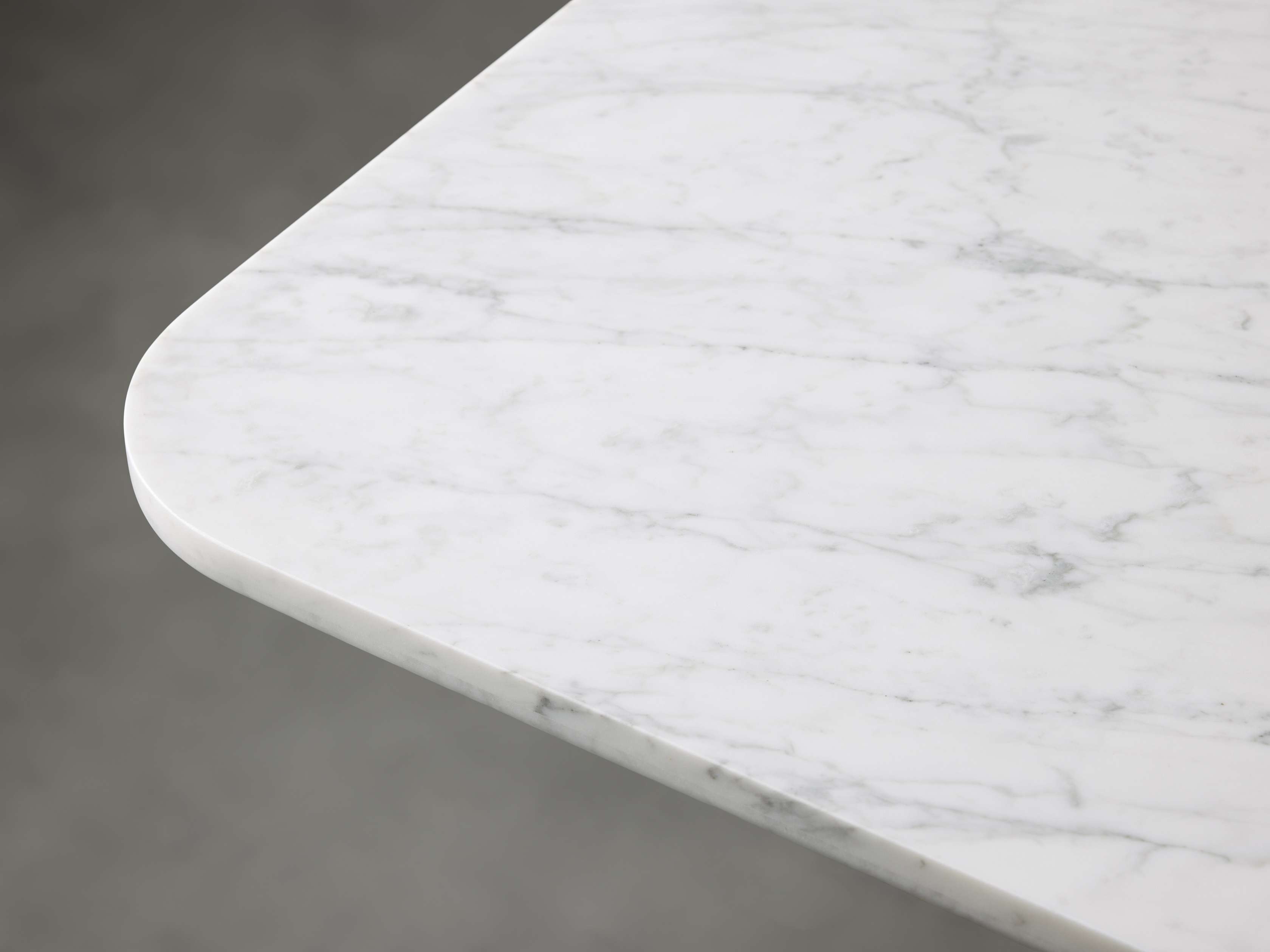 Finn Dining Table