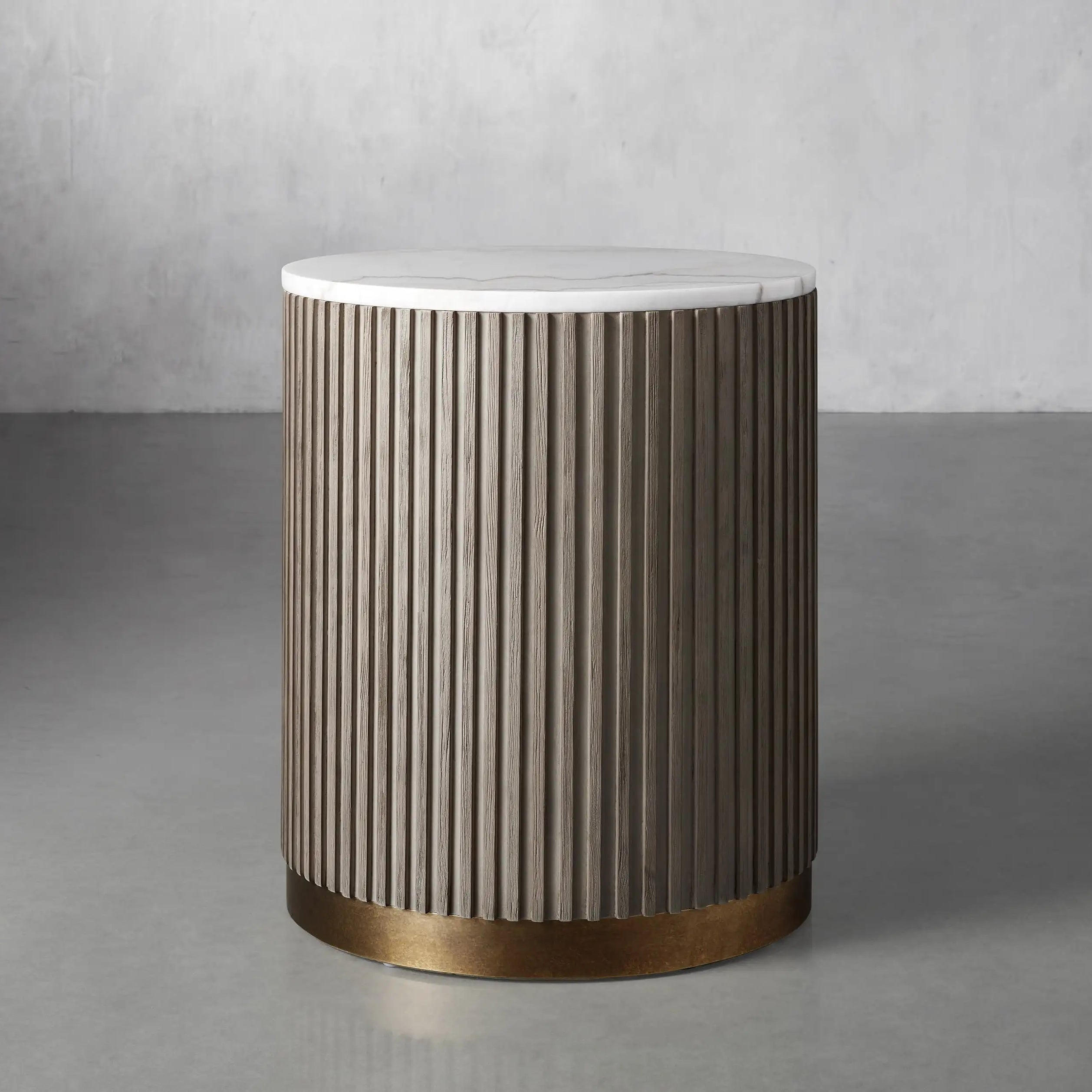 Finn End Table in Oak