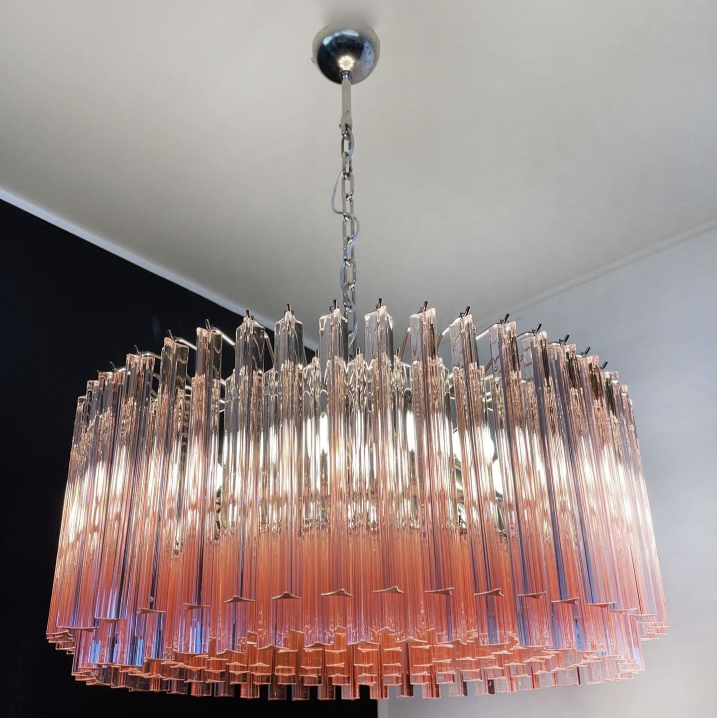Murano Chandelier – Triedri Round – 265 prisms – Pink