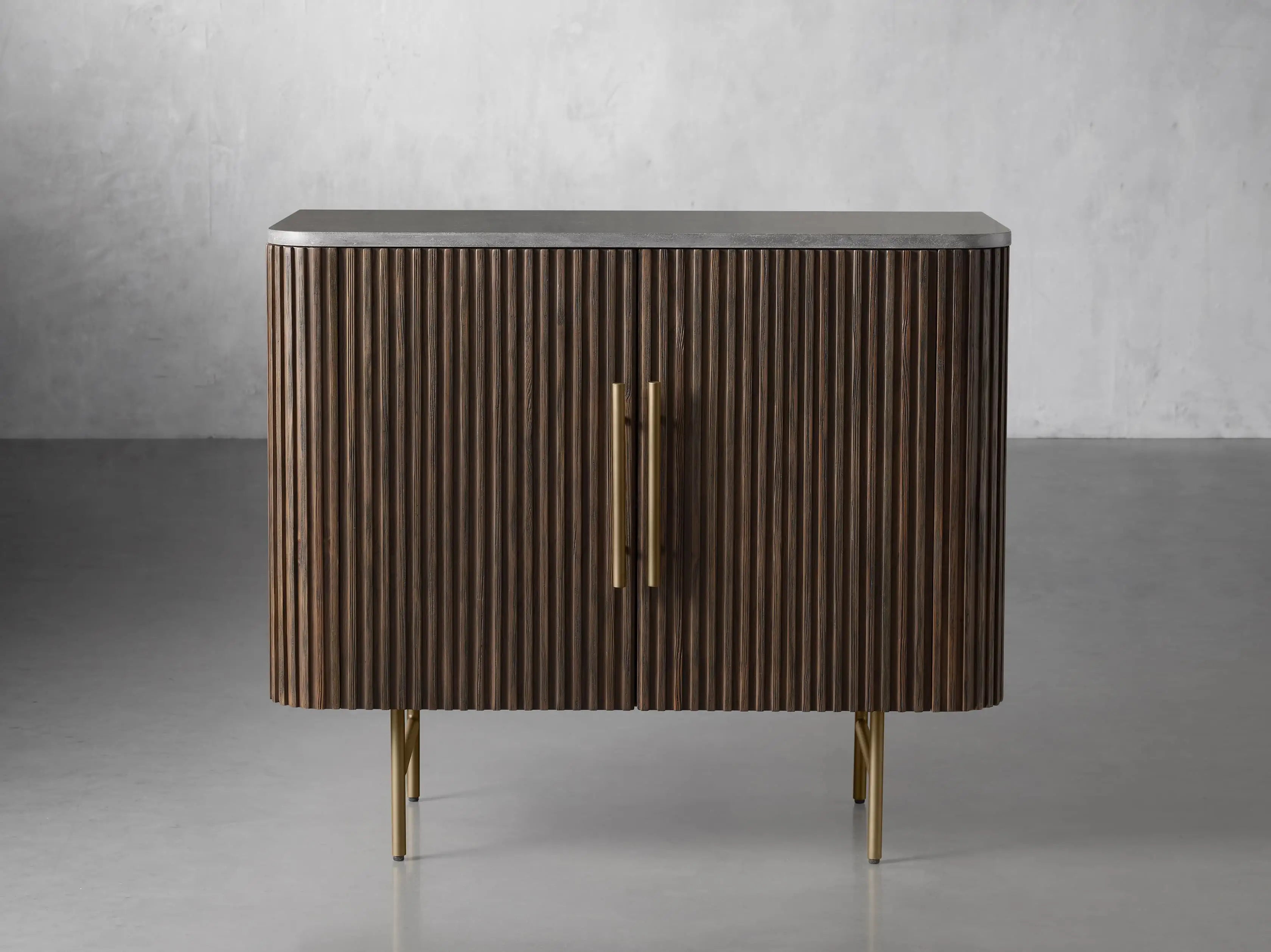 Finn Hall Chest