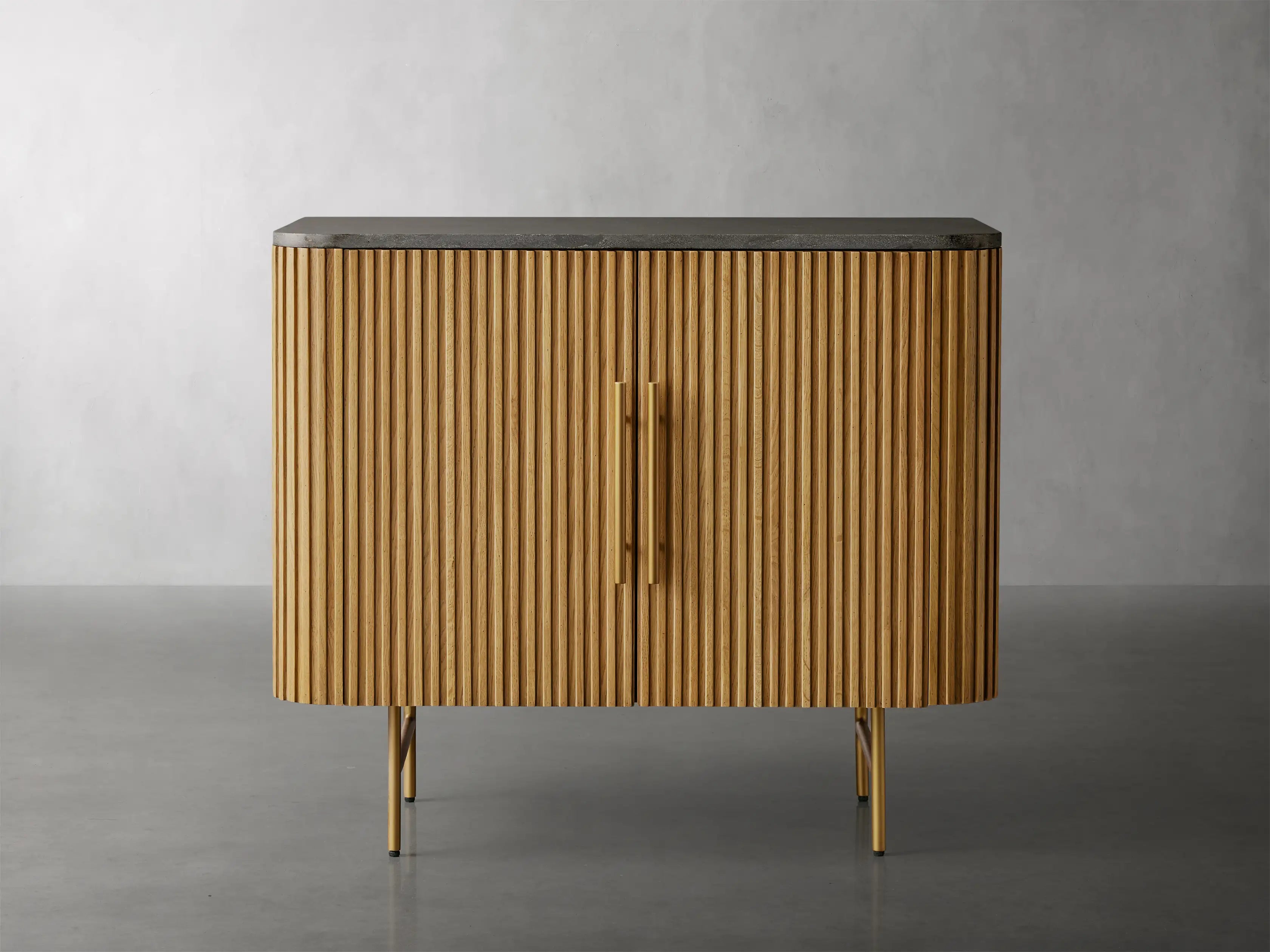 Finn Hall Chest