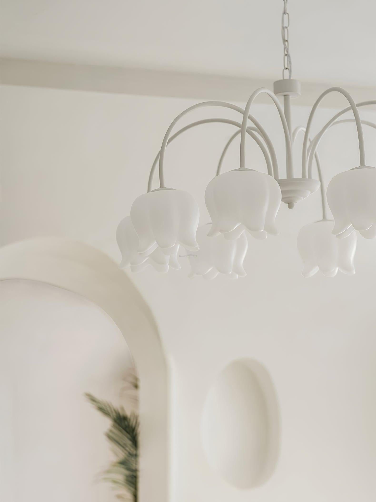 Curved Chandelier 24'' 26'' 32'' - Luxehomezone