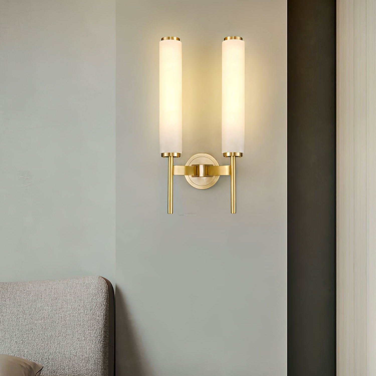 Brindisi Alabaster Wall Sconce - Luxehomezone