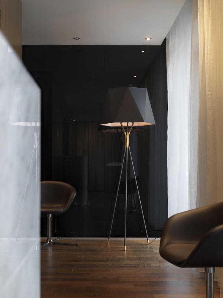 Solitaire Floor Lamp ∅ 21.7″ - Geometry-1-Luxehomezone