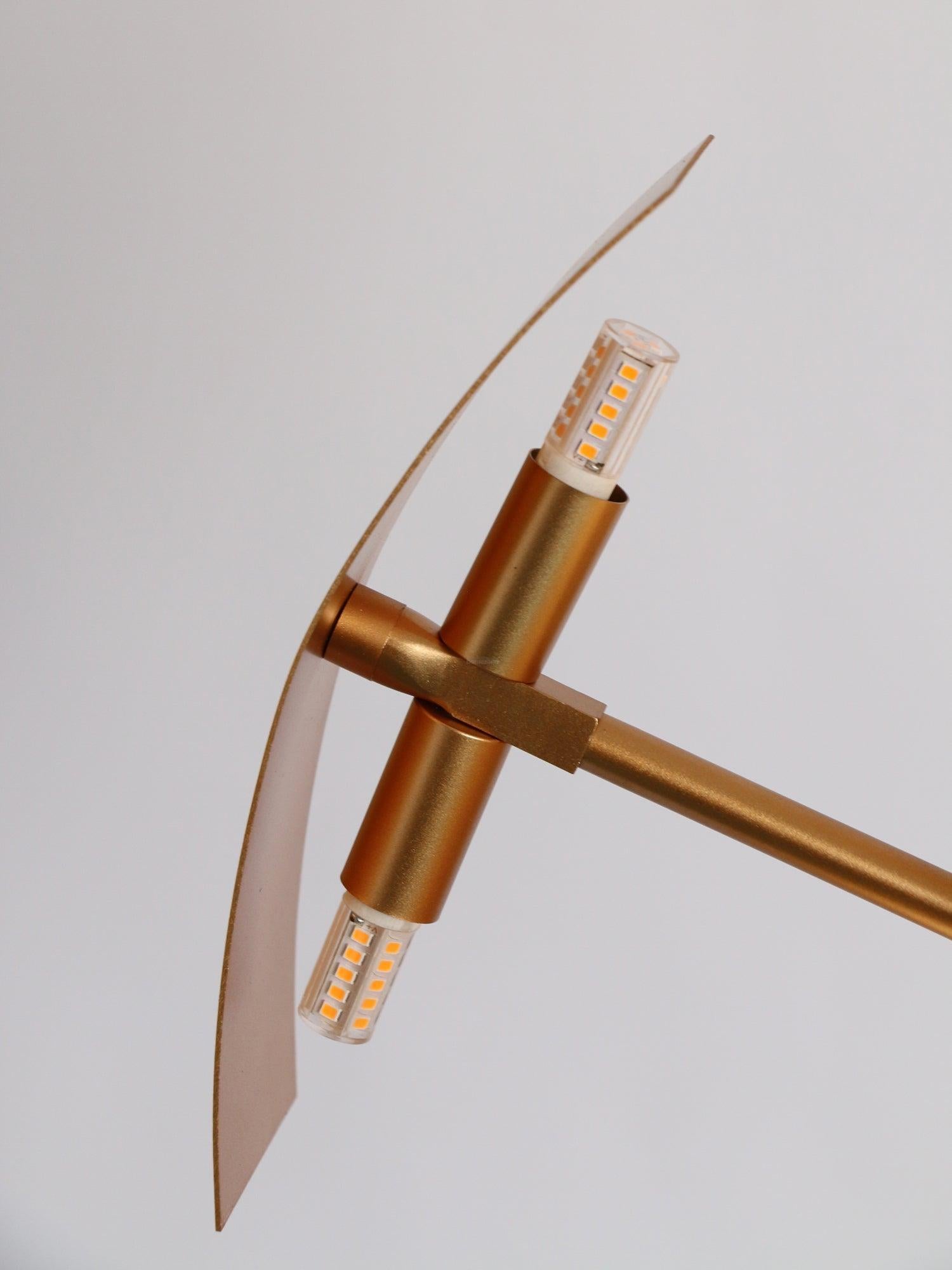 Ribot Floor Lamp W 31.5″ - Flexible-1-Luxehomezone