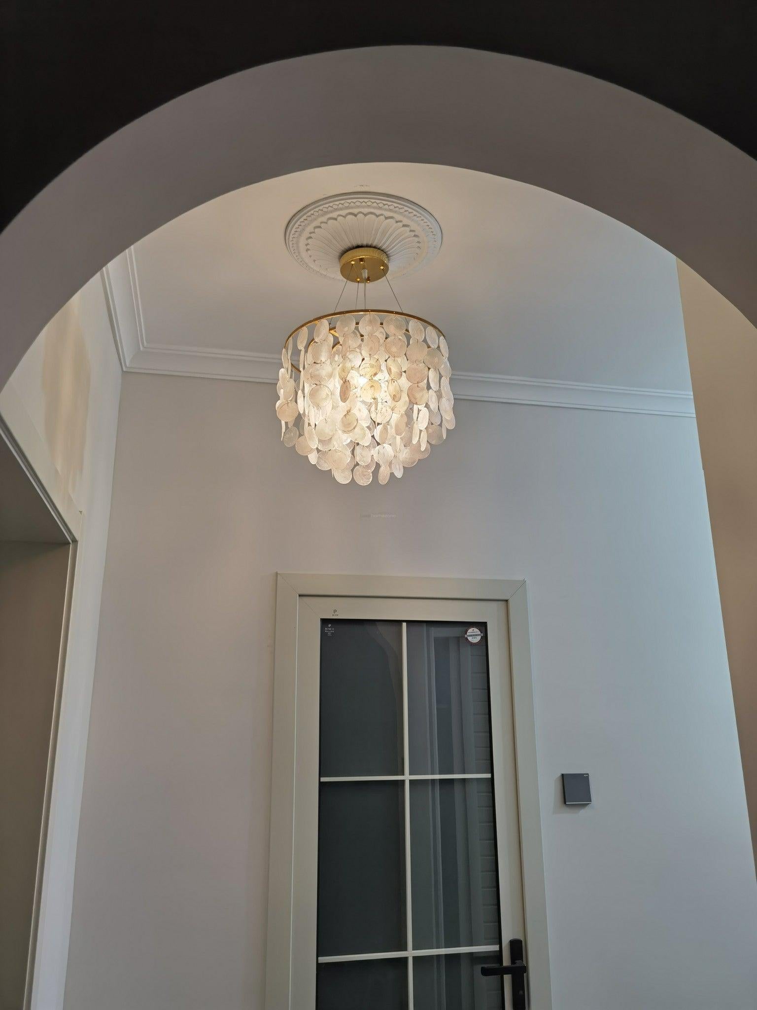Shell Wind Chime Chandelier ∅ 19.7″ - Luxehomezone