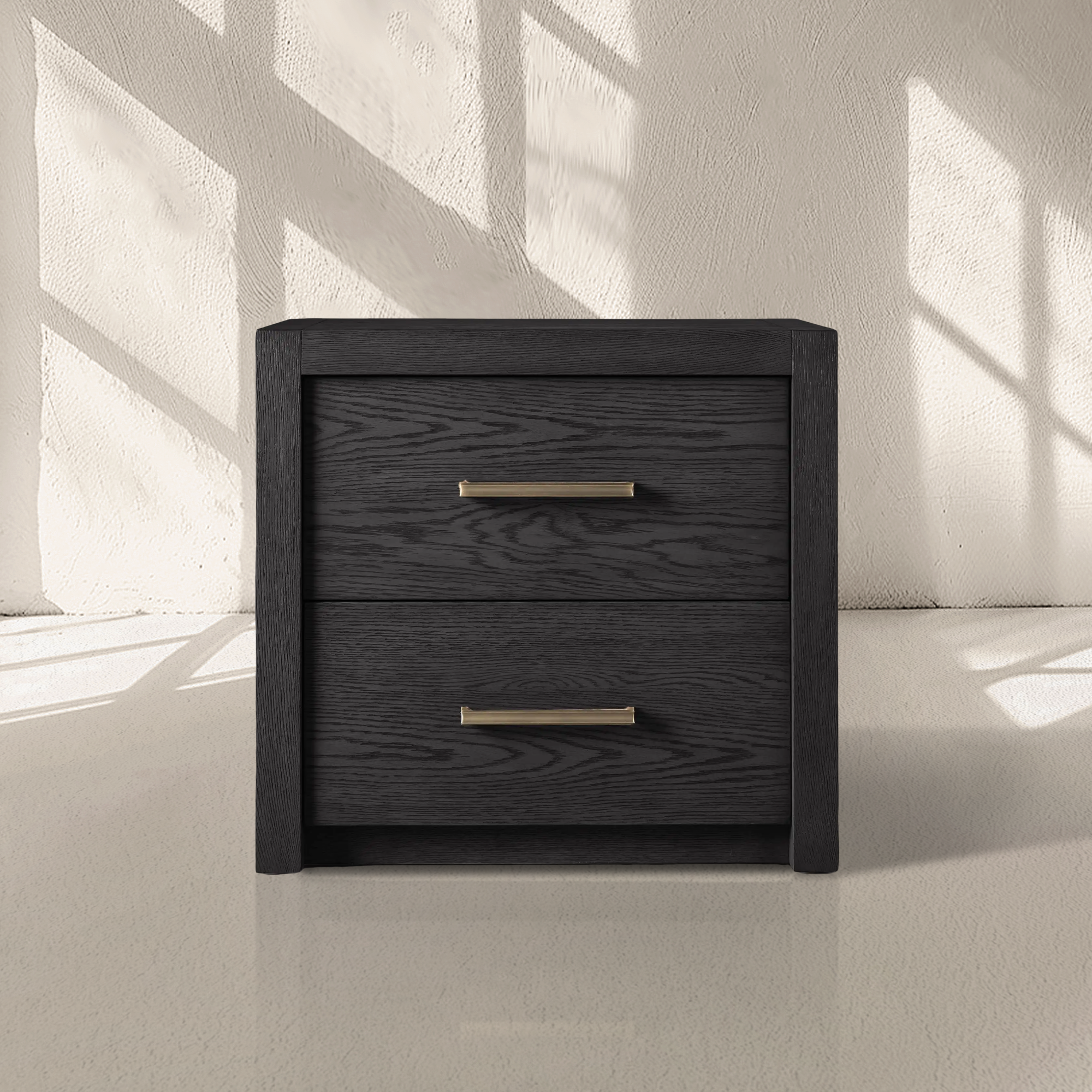 Bood Closed Nightstand