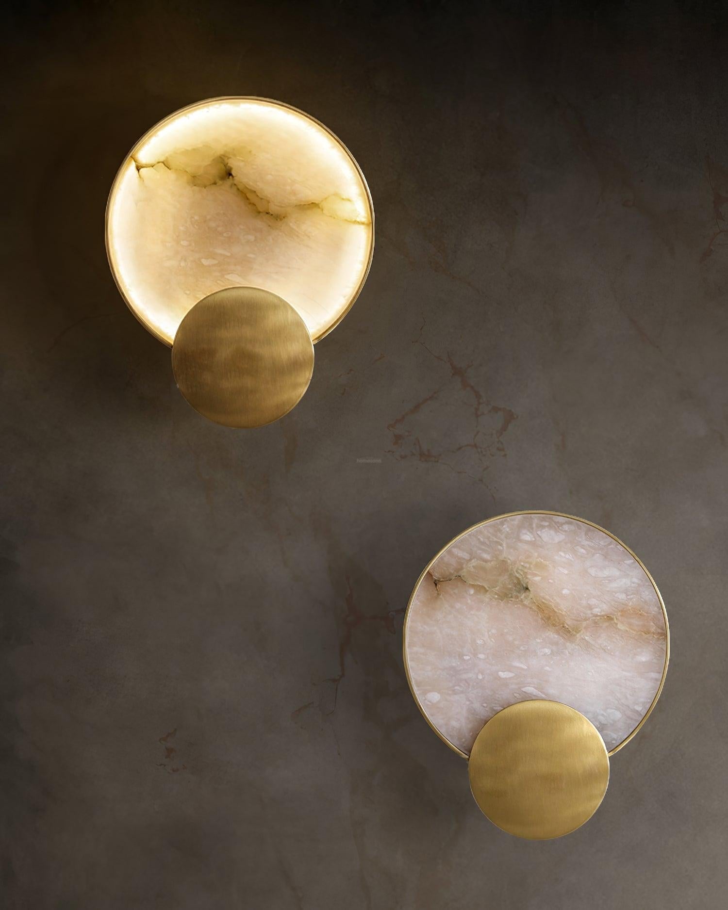 Terra Svet Alabaster Wall Sconce - Luxehomezone