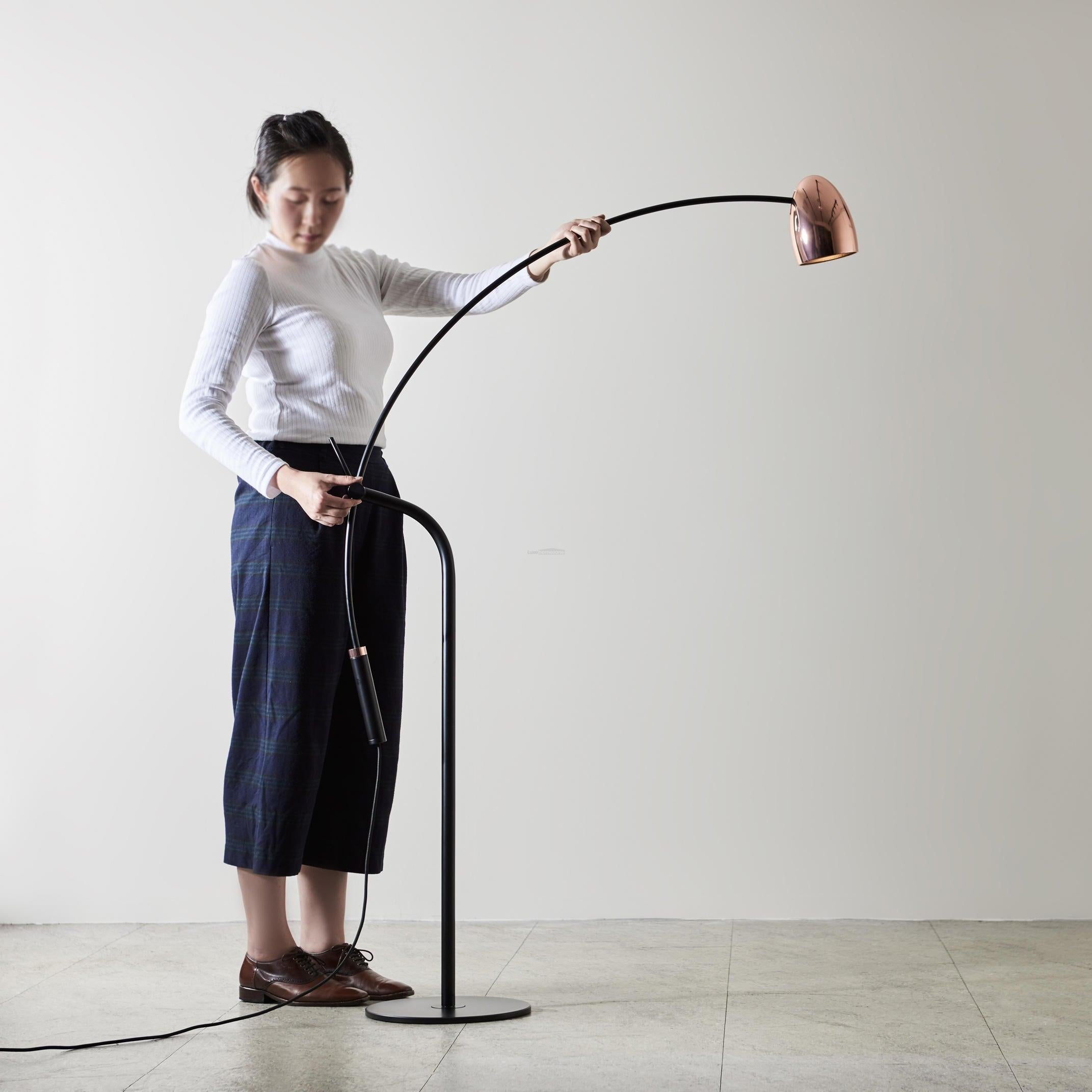 Hercules Floor Lamp ∅ 45.3″ - Bent-1-Luxehomezone