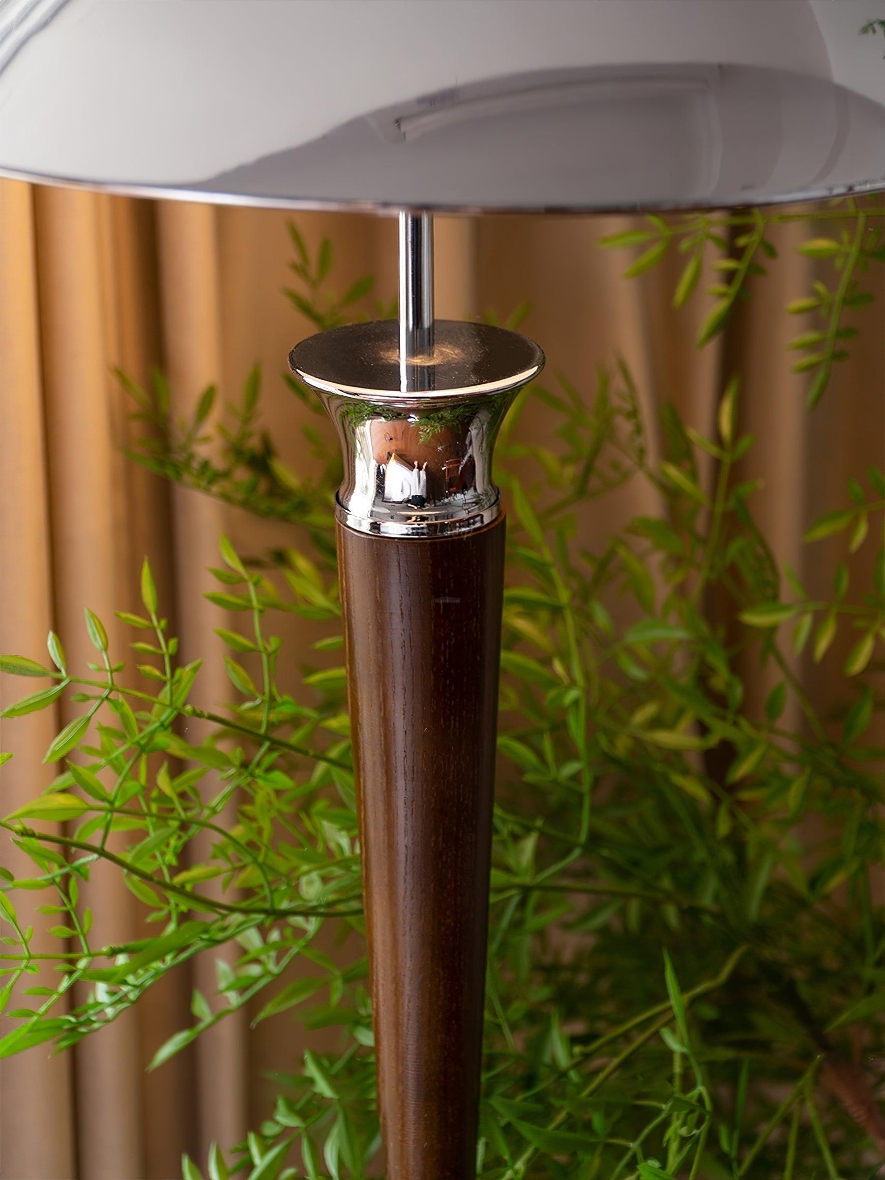 Helmet Floor Lamp ∅ 15.7″ - Geometry-1-Luxehomezone