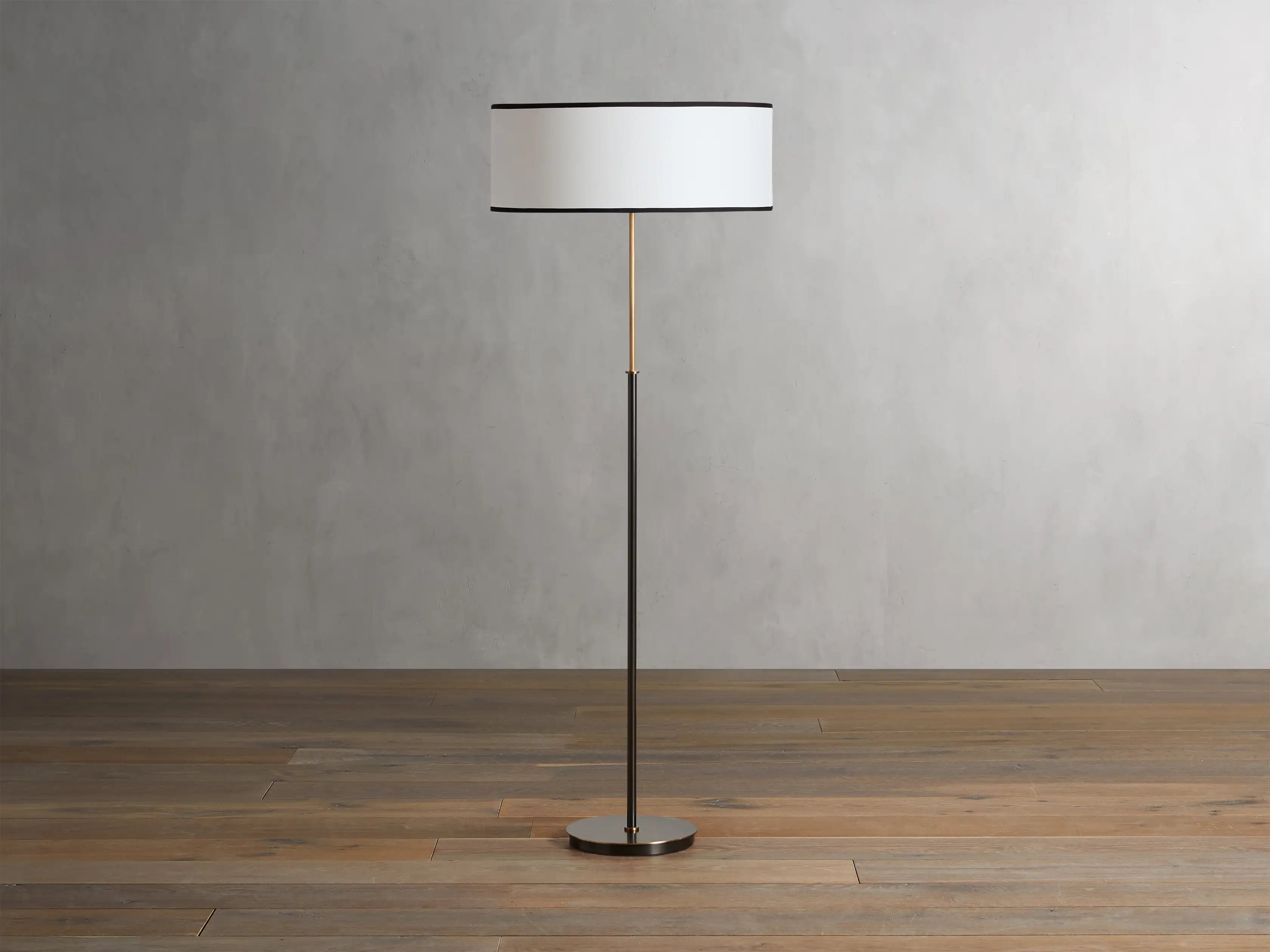 Daphne Floor Lamp