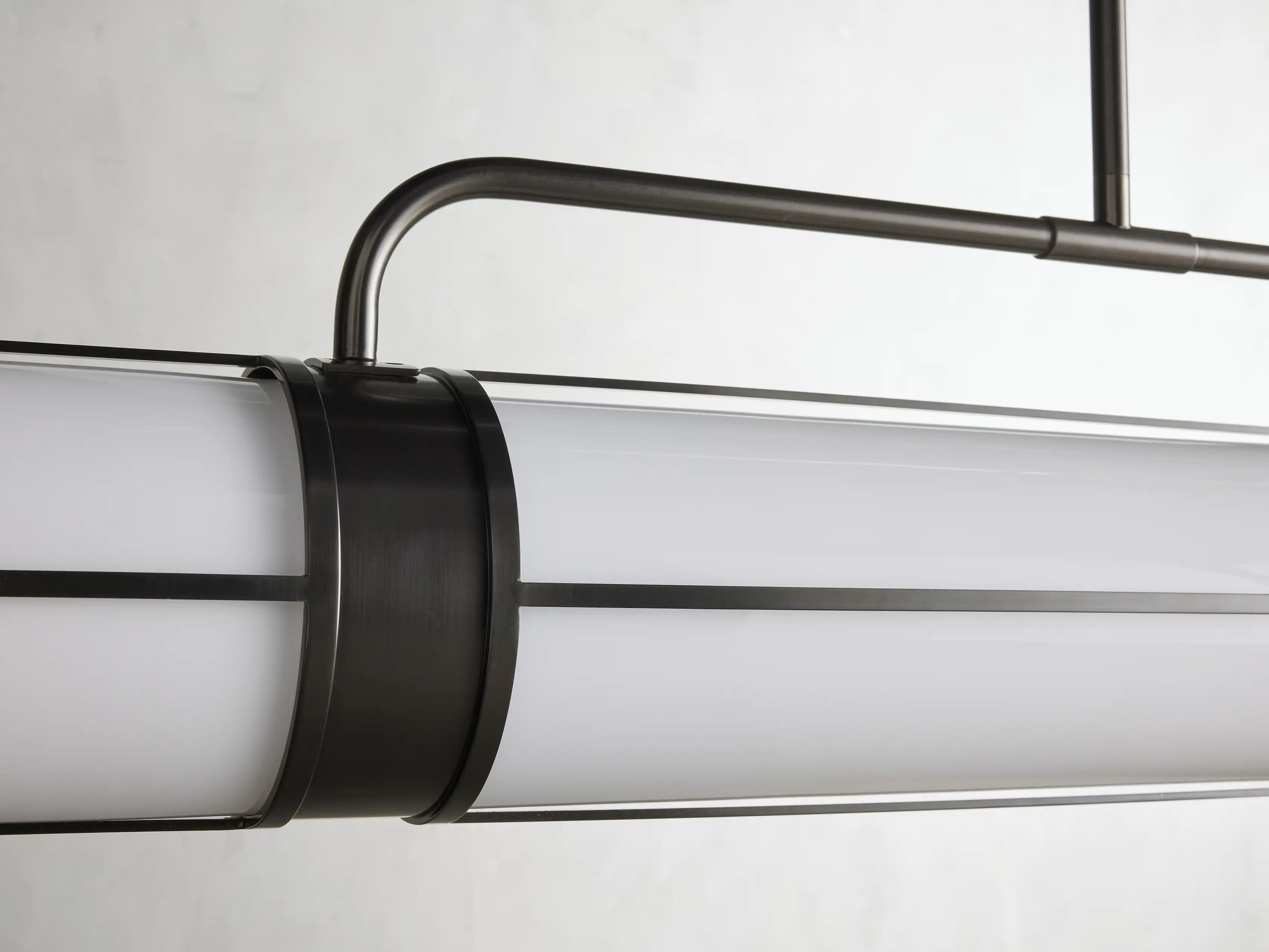 Remming Linear Chandelier