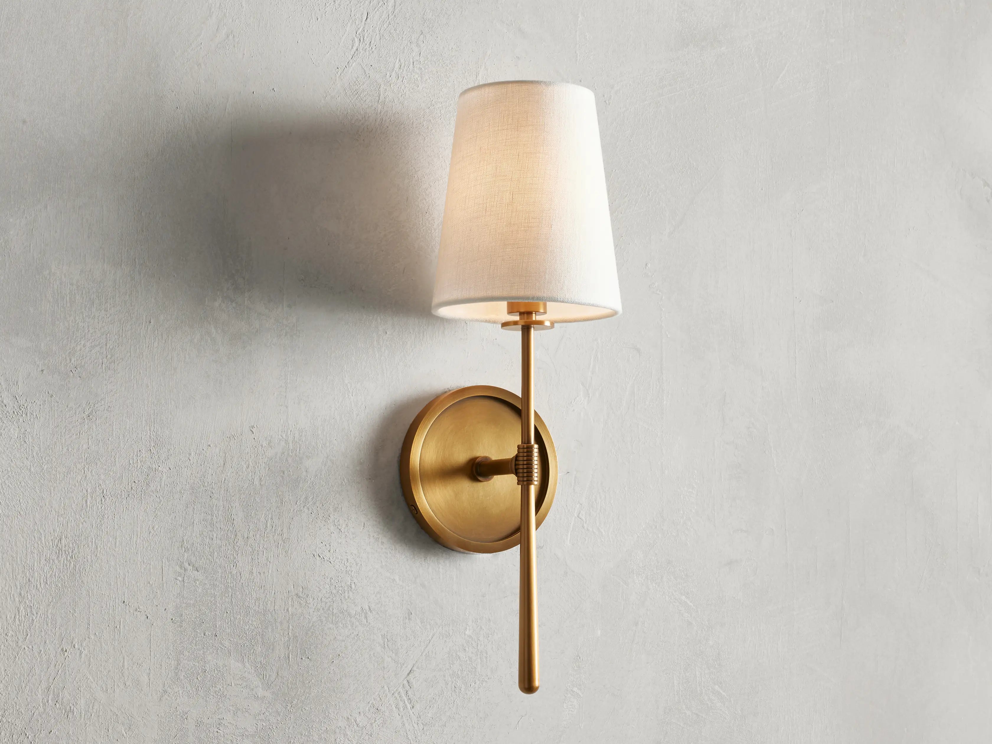 Rhode Sconce