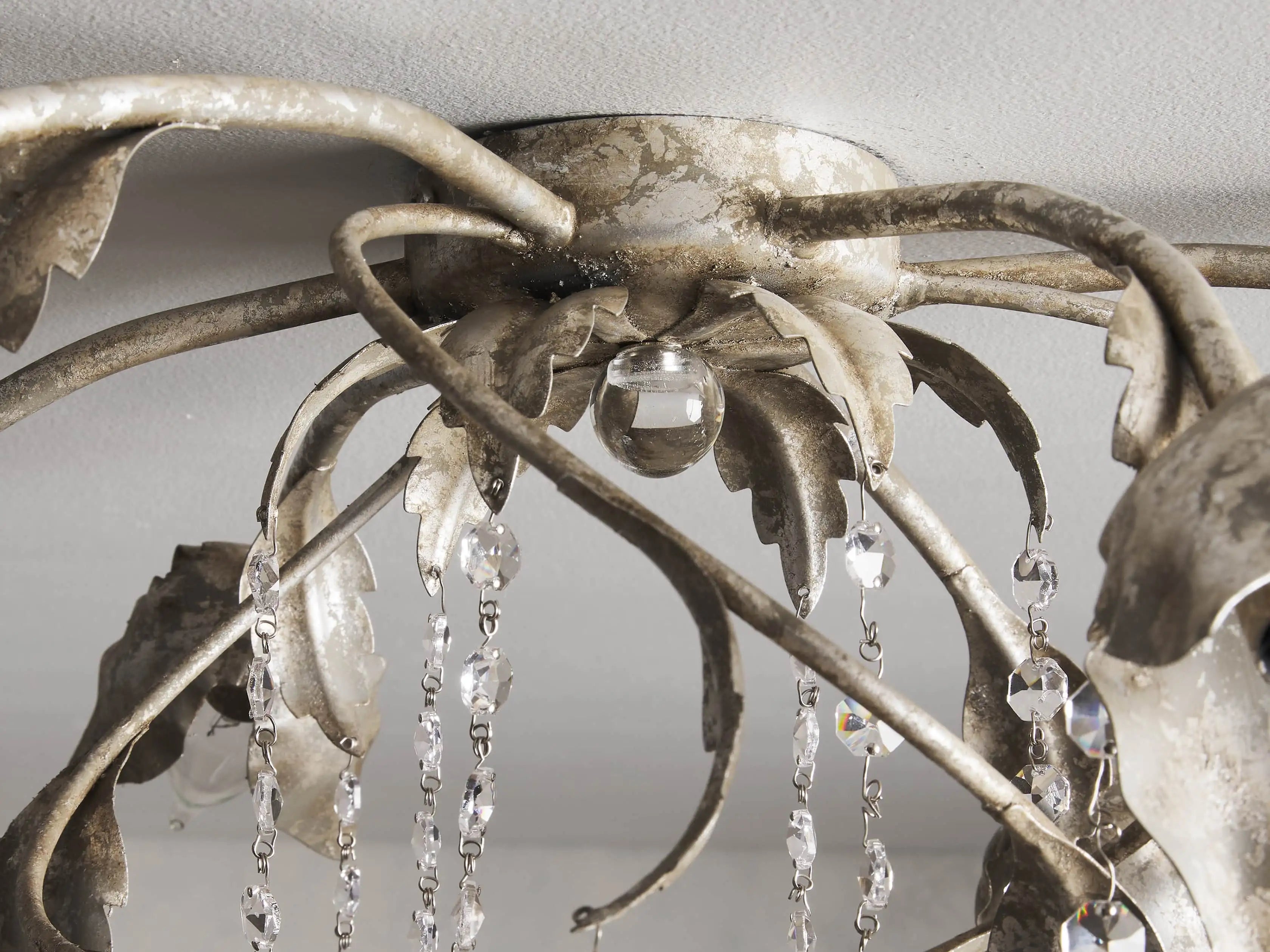 Viticcio 24" Flush Mount