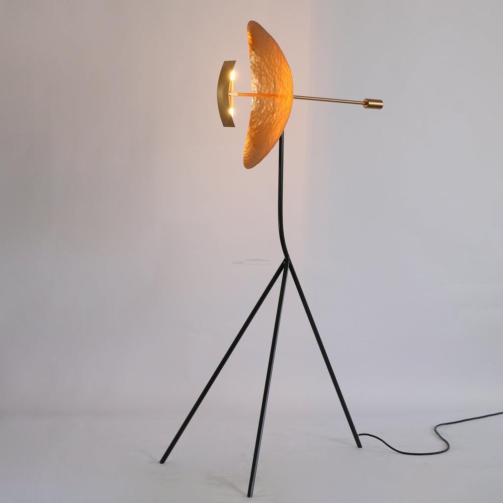 Ribot Floor Lamp W 31.5″ - Flexible-1-Luxehomezone