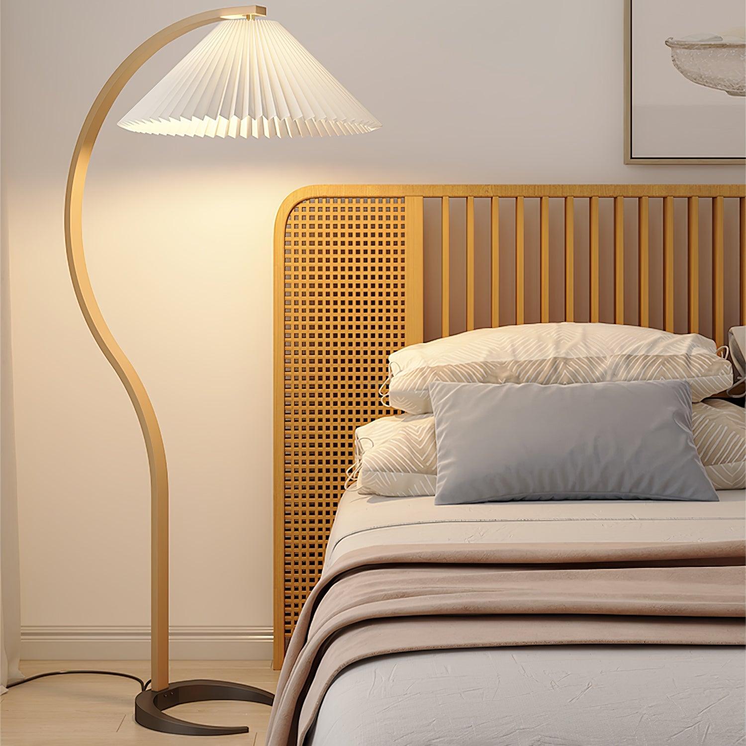 Caprany Floor Lamp - Luxehomezone