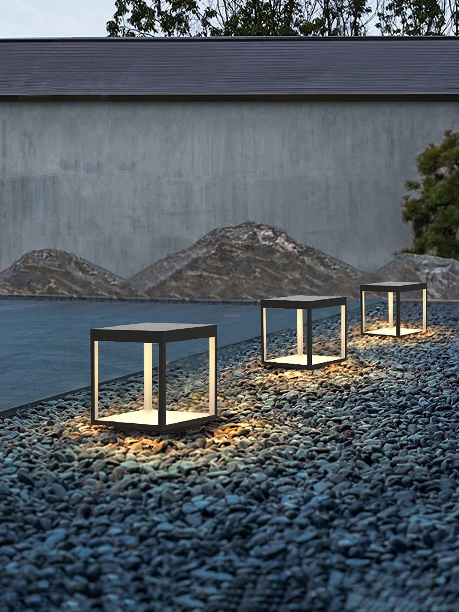 Square Frame Fence Post Garden Table Lamp