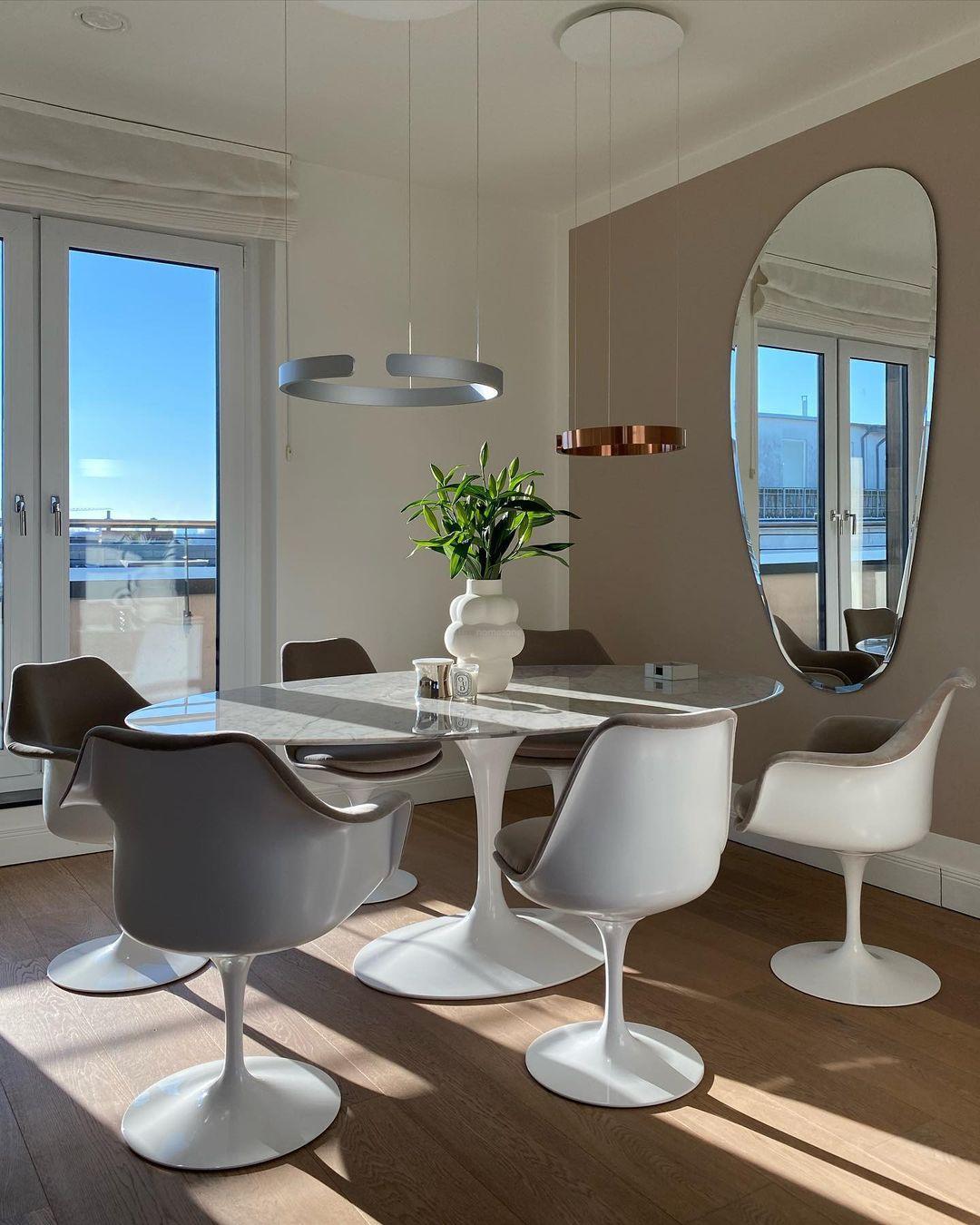 Circular Style Chandelier - ring-1-Luxehomezone